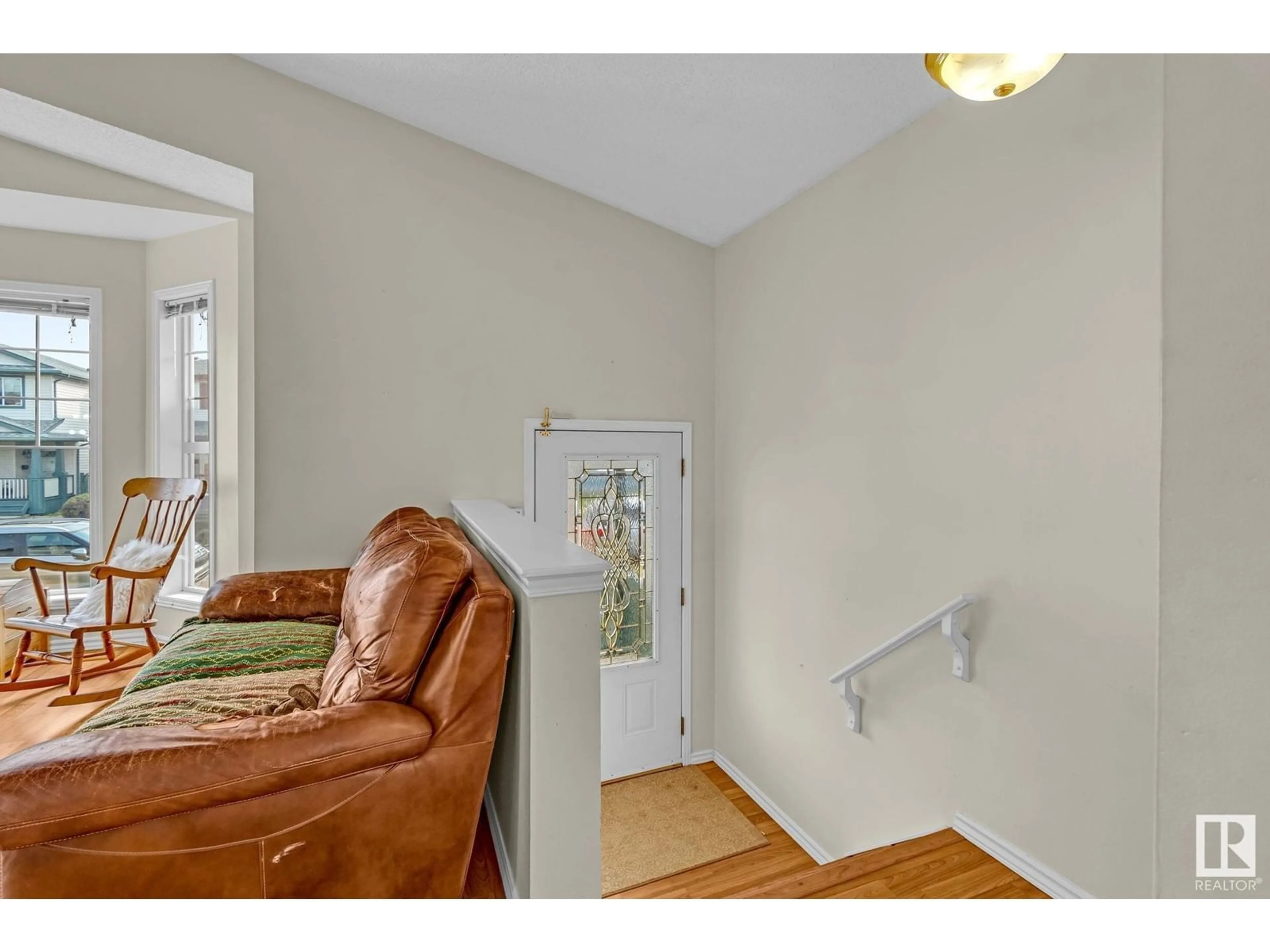 A pic of a room for NW - 4420 150 AV, Edmonton Alberta T5Y2Z9