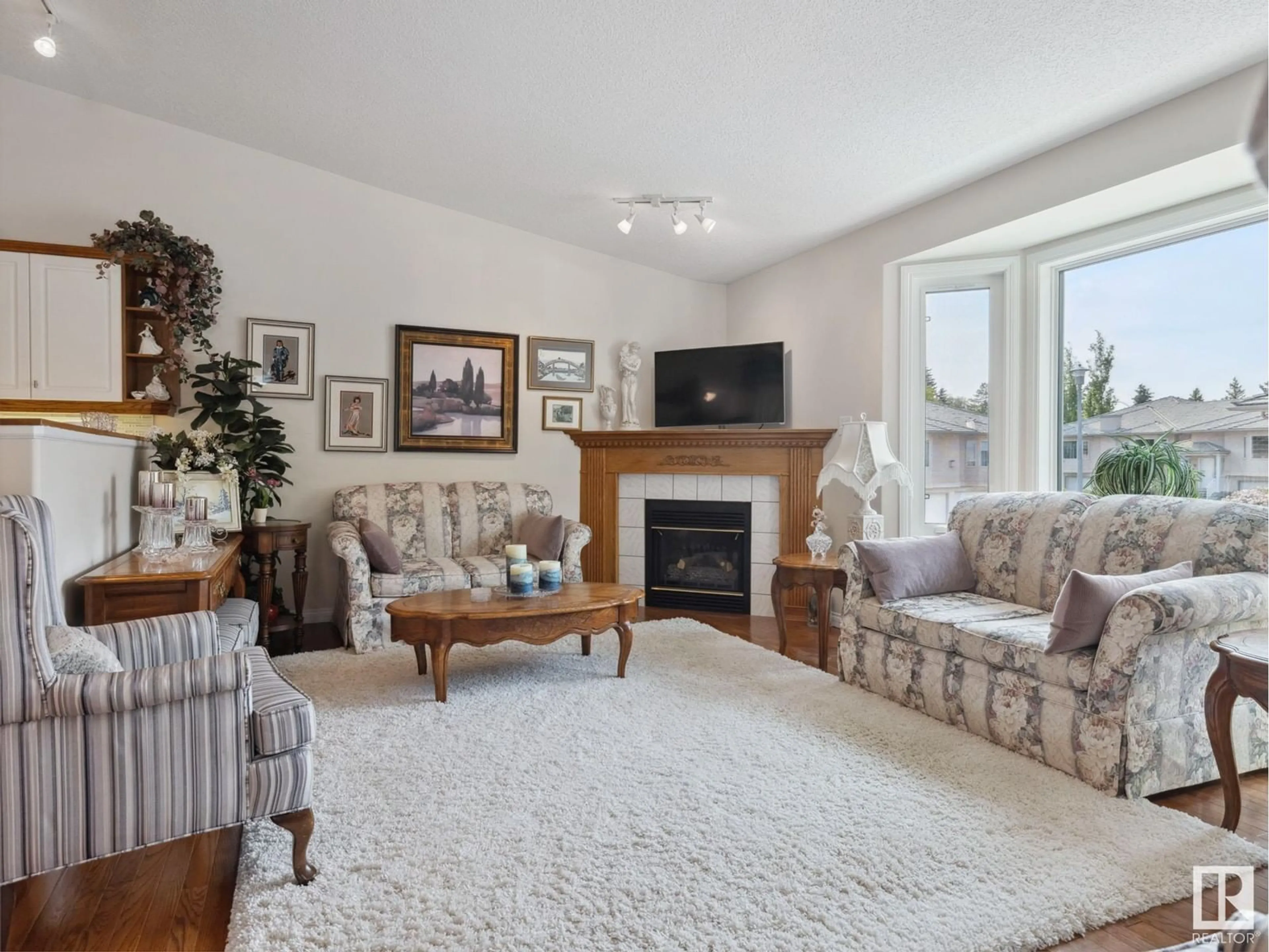 Living room with furniture, unknown for 30 - 11 GIROUX RD, St. Albert Alberta T8N6R2