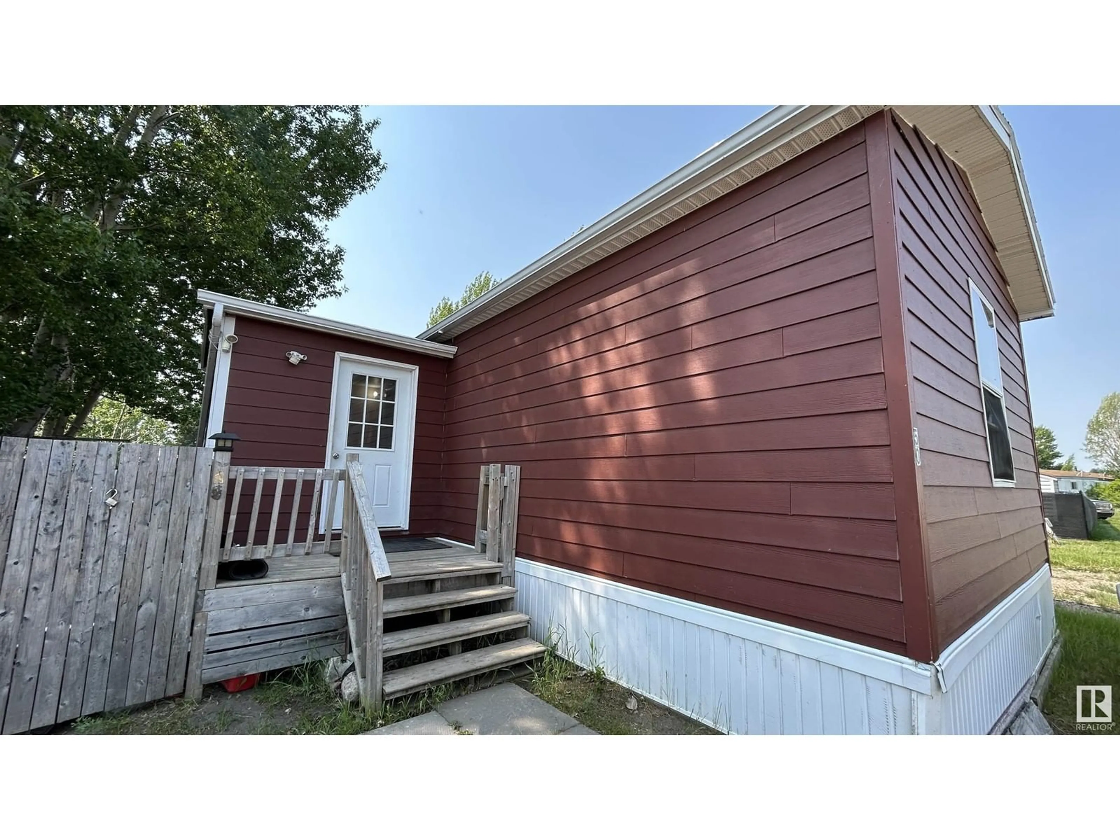 Shed for 50 - 5508 55 ST, Bonnyville Town Alberta T9N2C6