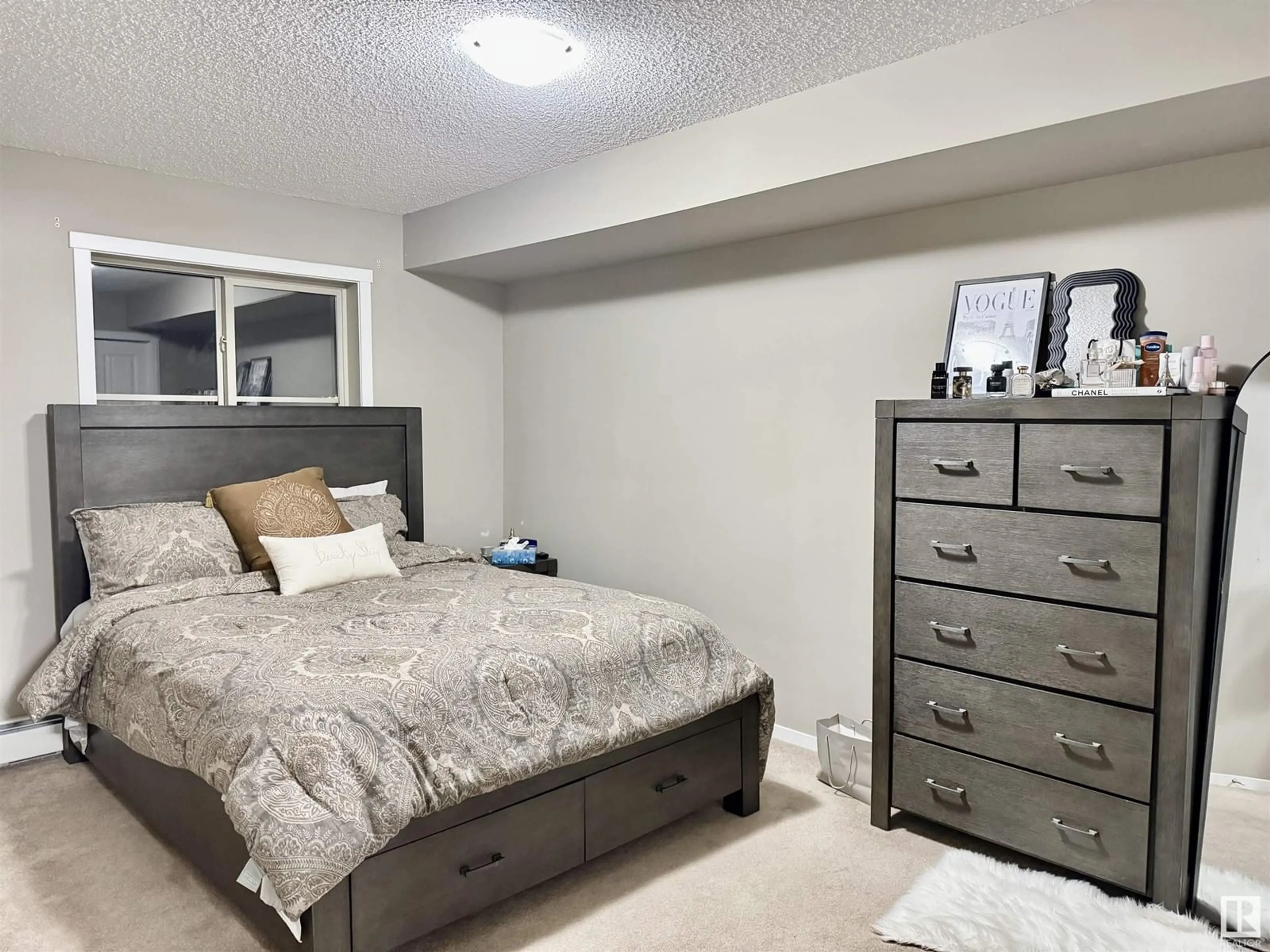 A pic of a room for #204 - 5810 MULLEN PLACE, Edmonton Alberta T6R0W3