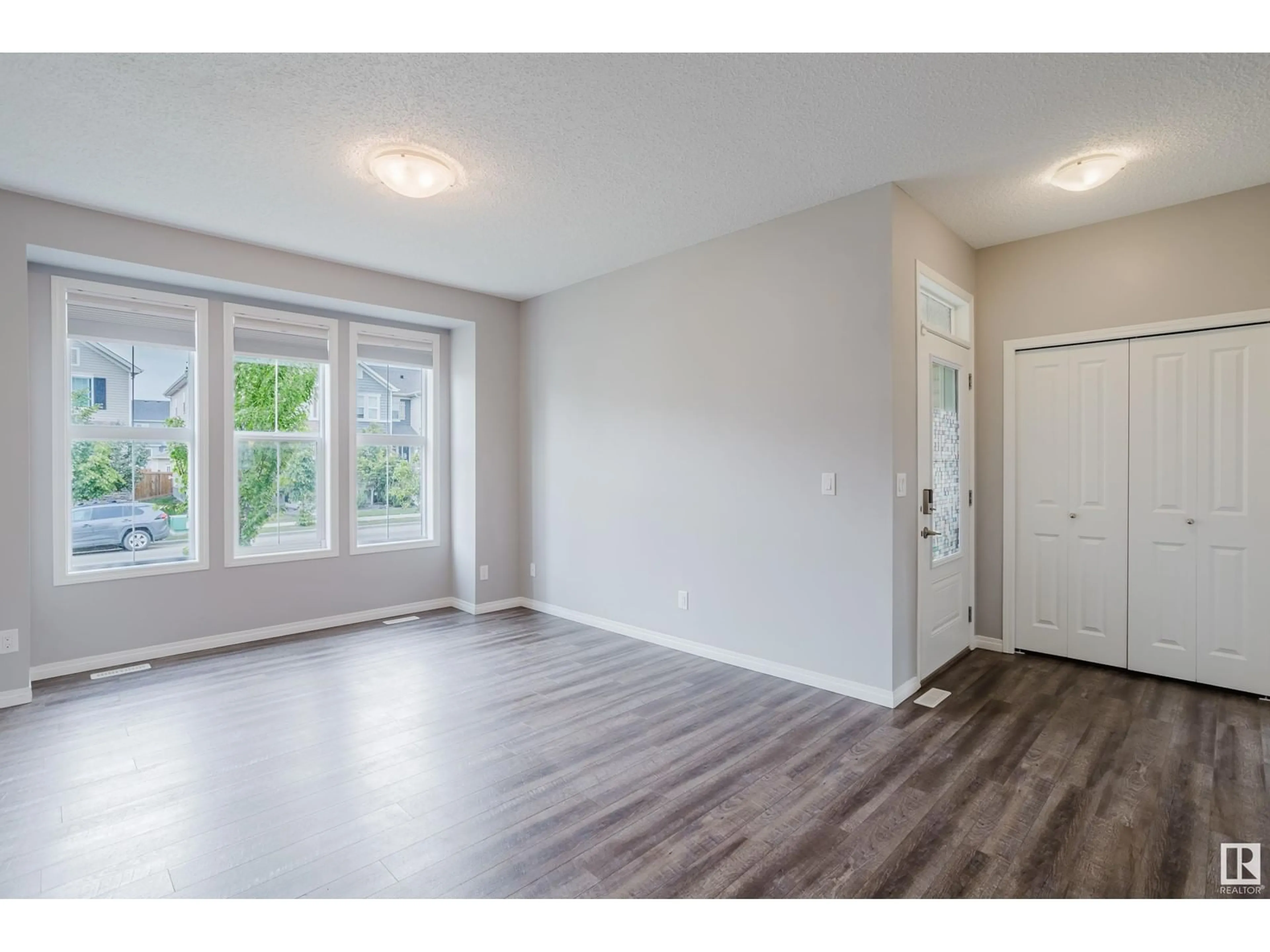 Unknown for 8157 CHAPPELLE WY, Edmonton Alberta T6W3L7