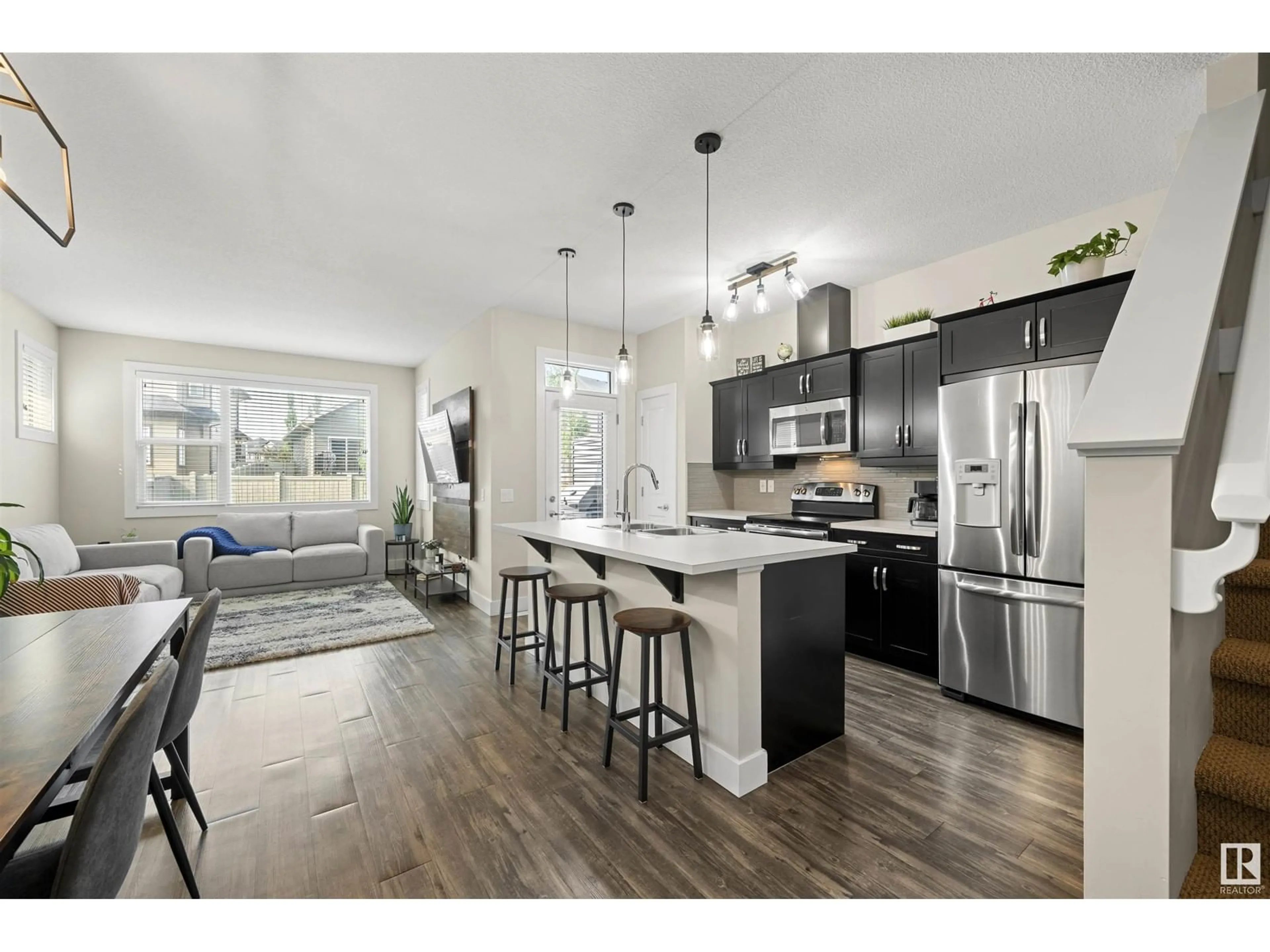 Open concept kitchen, unknown for 125 AMBERLEY WY, Sherwood Park Alberta T8H0X2