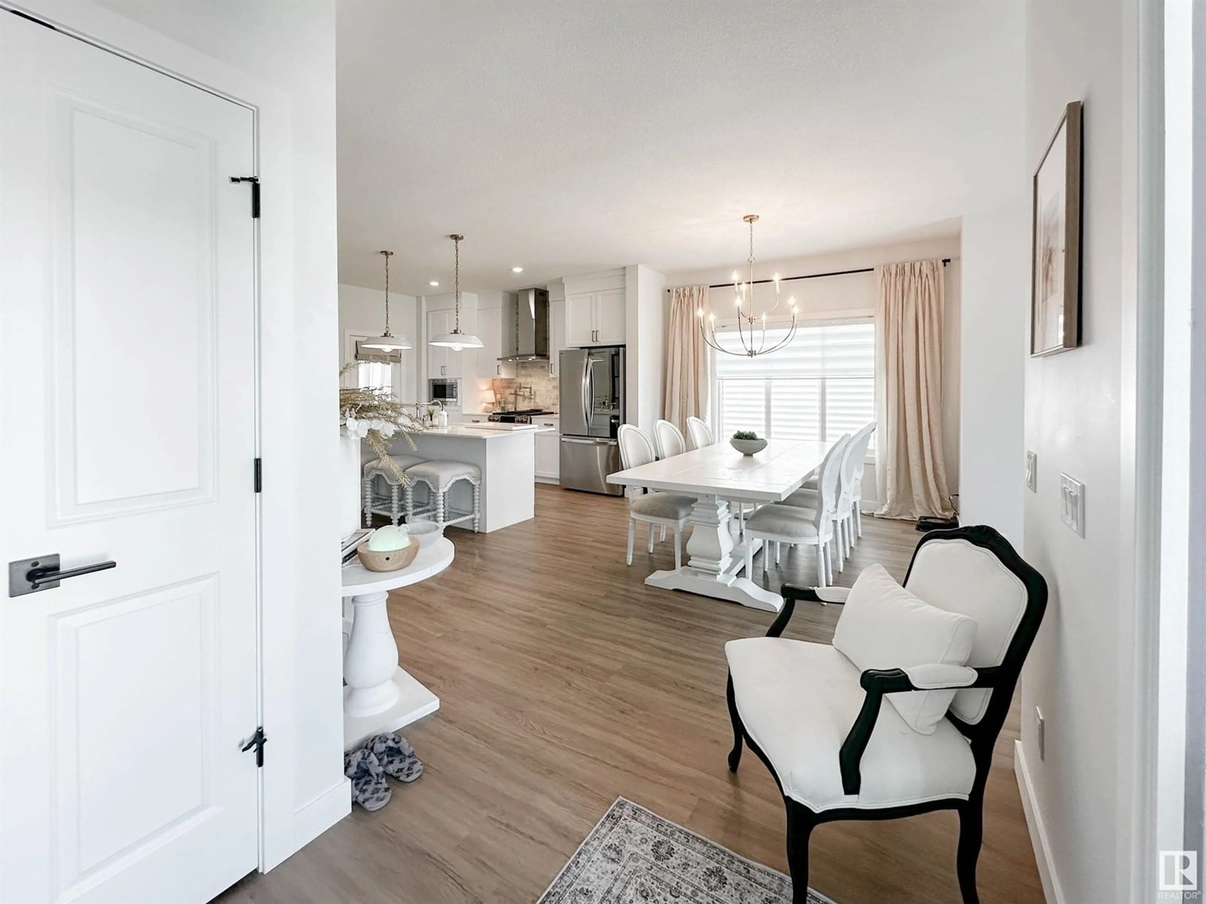 Open concept kitchen, unknown for 284 JENSEN LAKES BV, St. Albert Alberta T8N7Z5