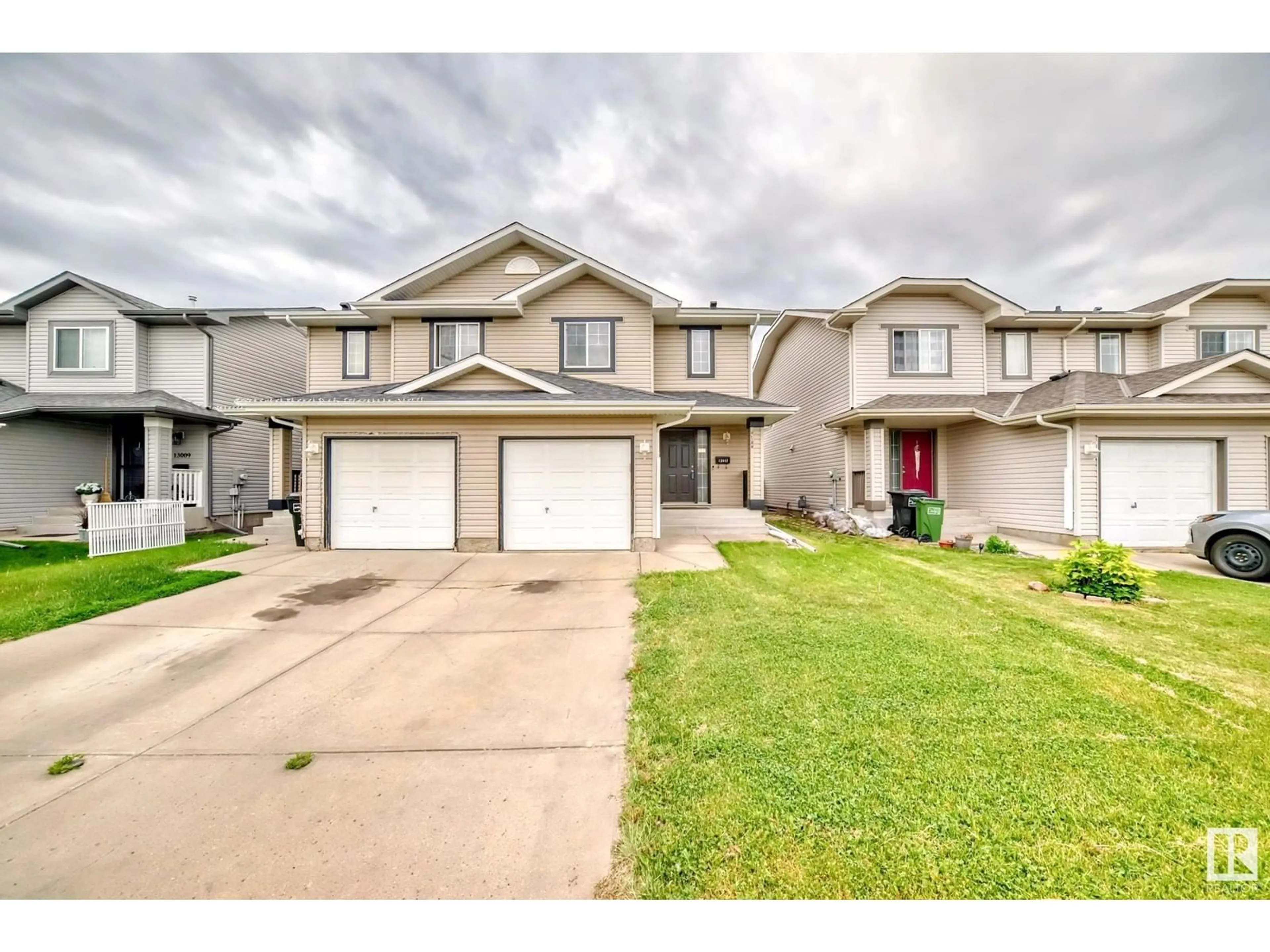 Unknown for NW - 13017 162 A AV, Edmonton Alberta T6V1X7