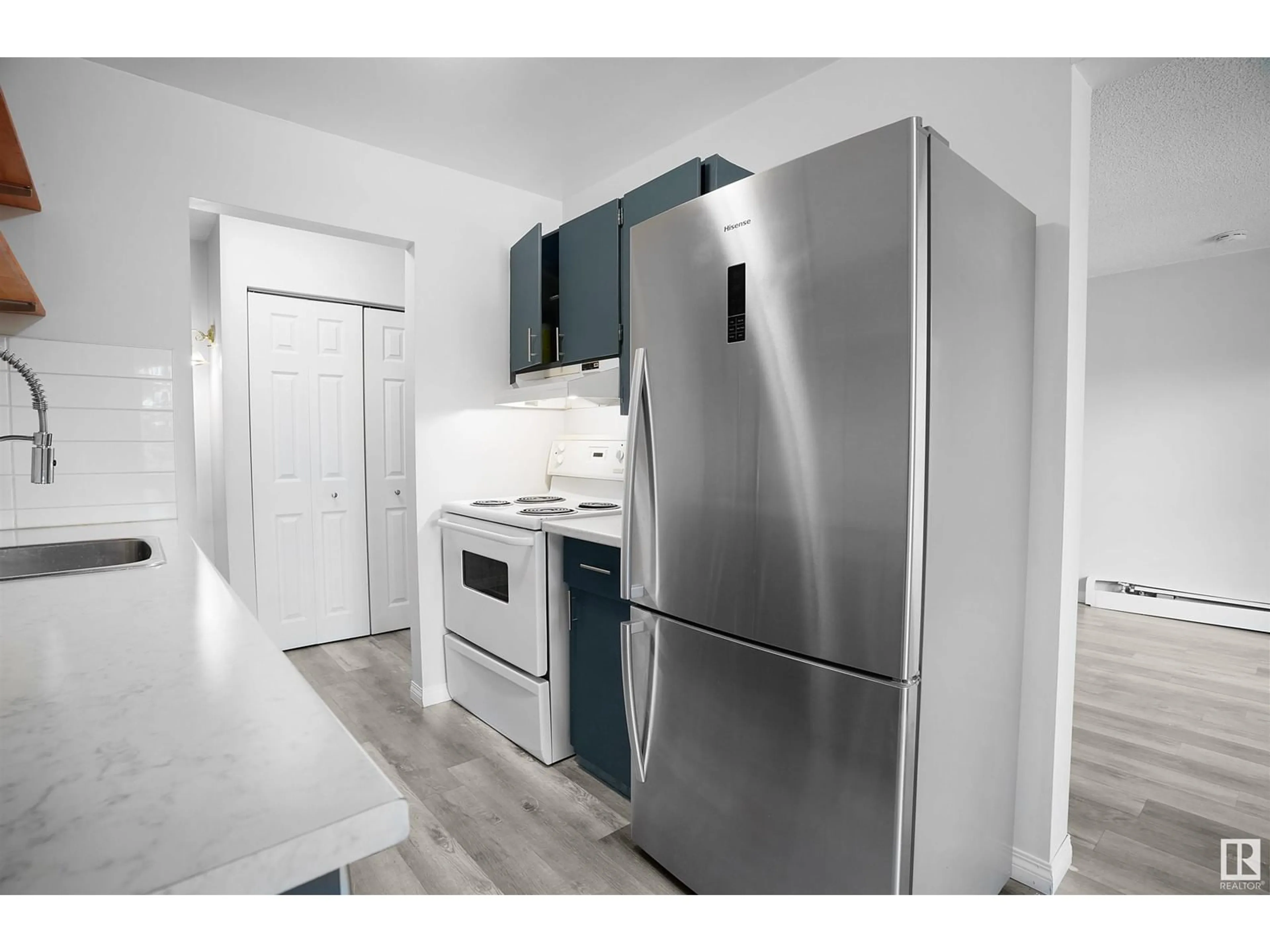Standard kitchen, unknown for #313 - 5730 RIVERBEND RD, Edmonton Alberta T6H4T4