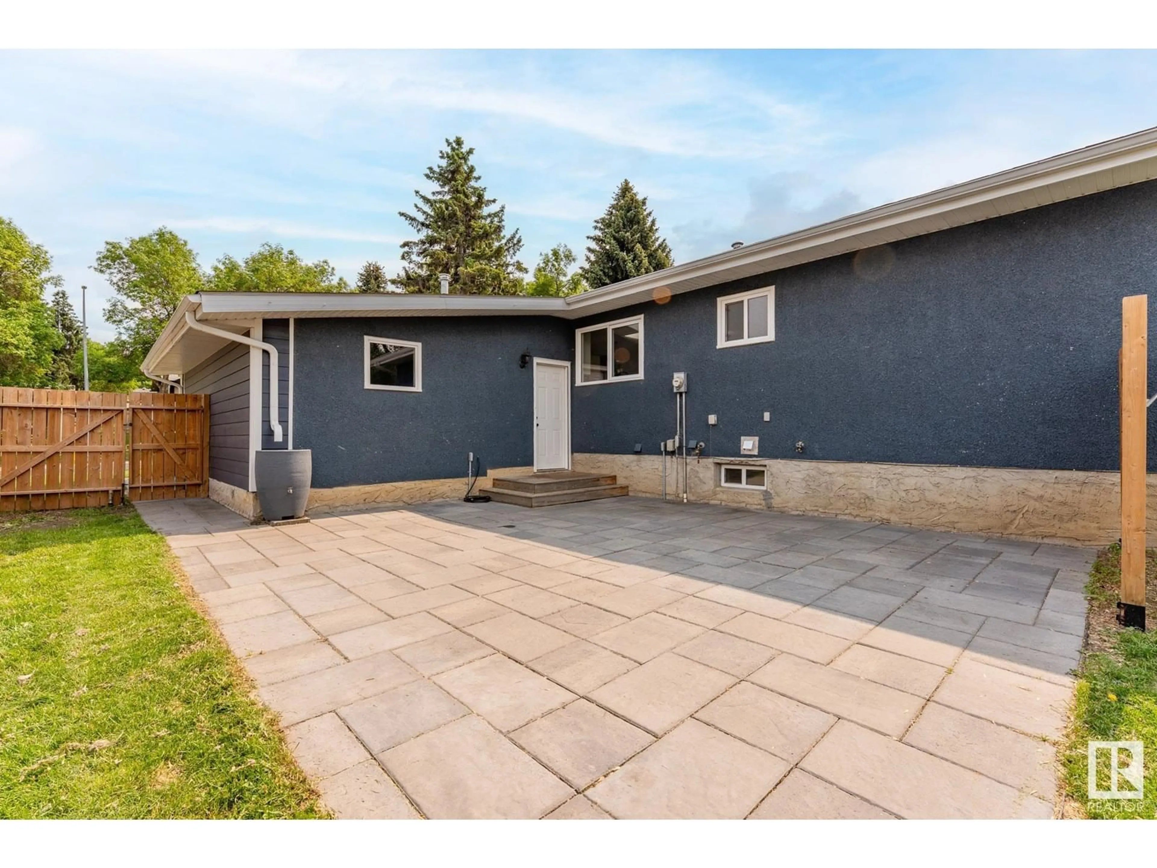 Unknown for 61 BEAVERBROOK CR, St. Albert Alberta T8N2L4