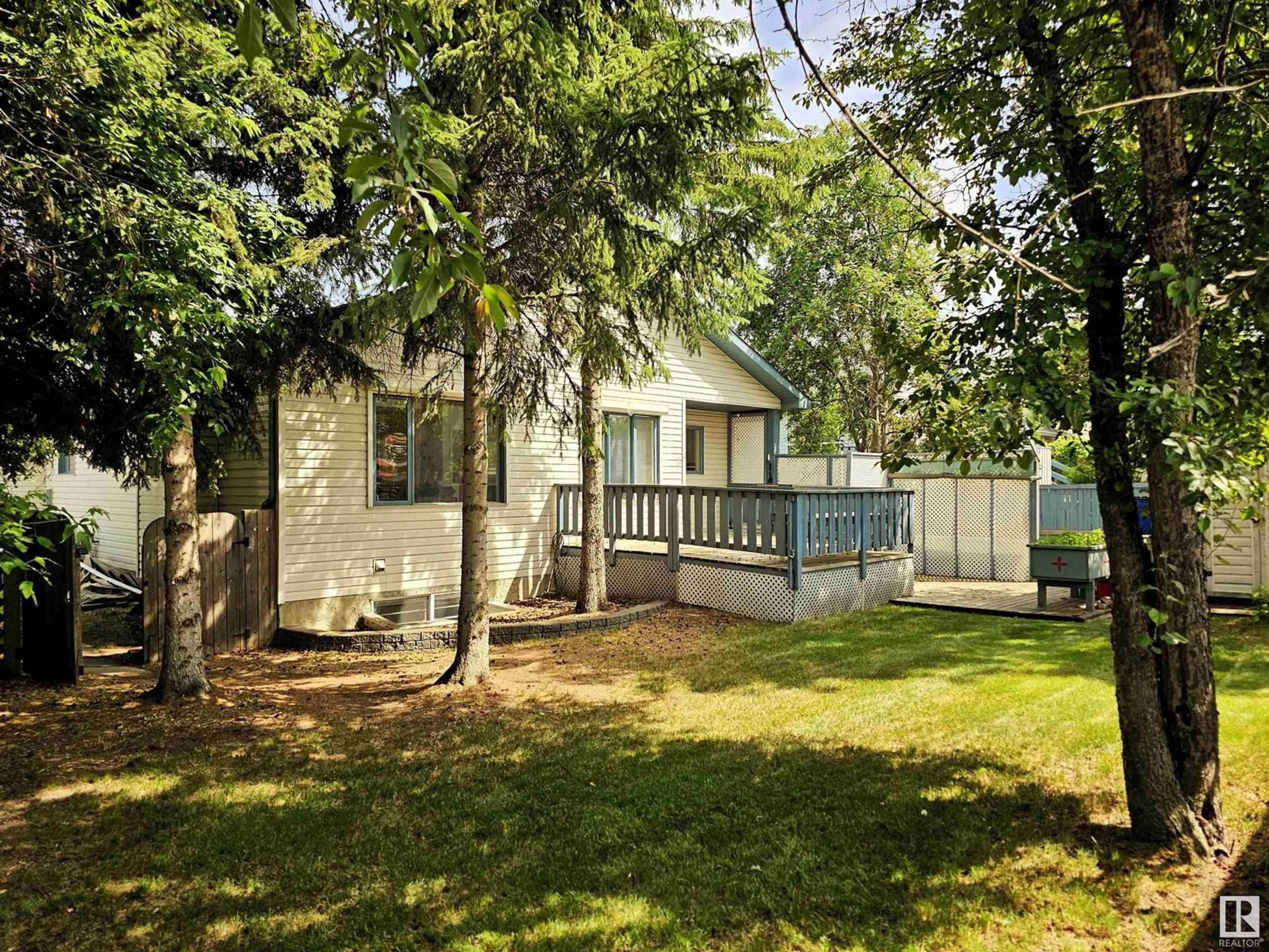 Unknown for 11 HANRATTY PT, St. Albert Alberta T8N6B5