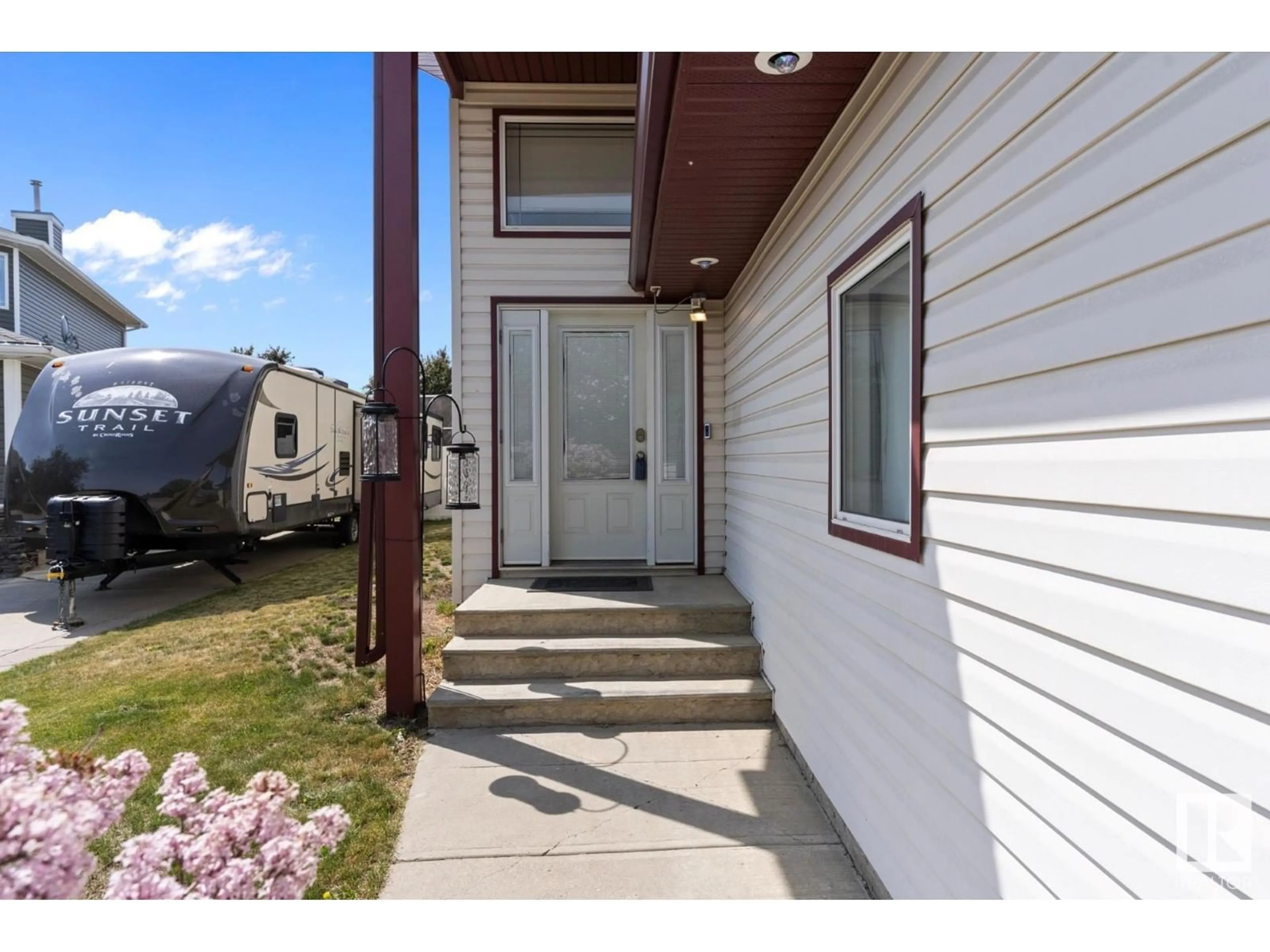 Unknown for 15 DEER PARK CR, Spruce Grove Alberta T7X4M2