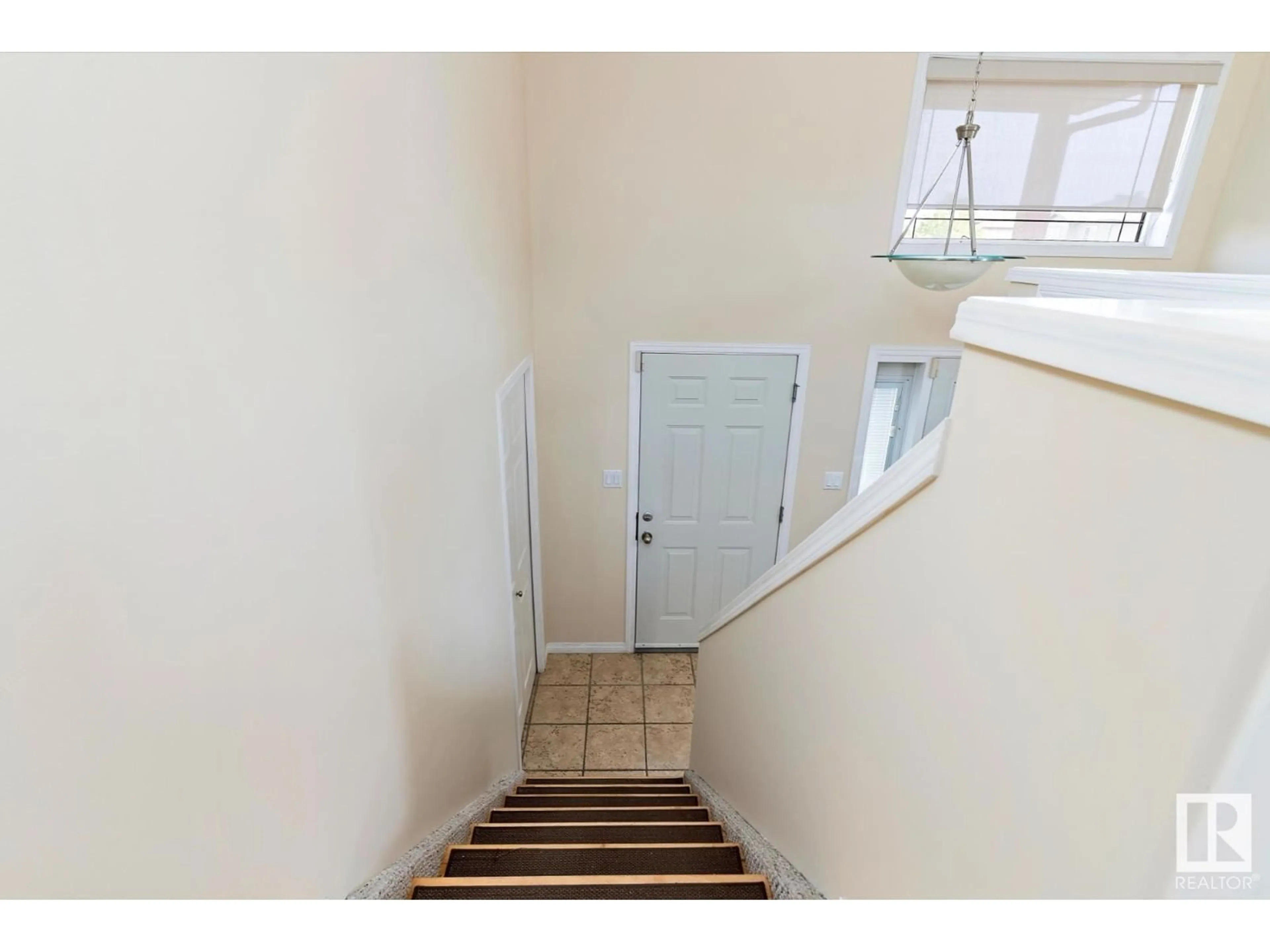 Unknown for 15 DEER PARK CR, Spruce Grove Alberta T7X4M2
