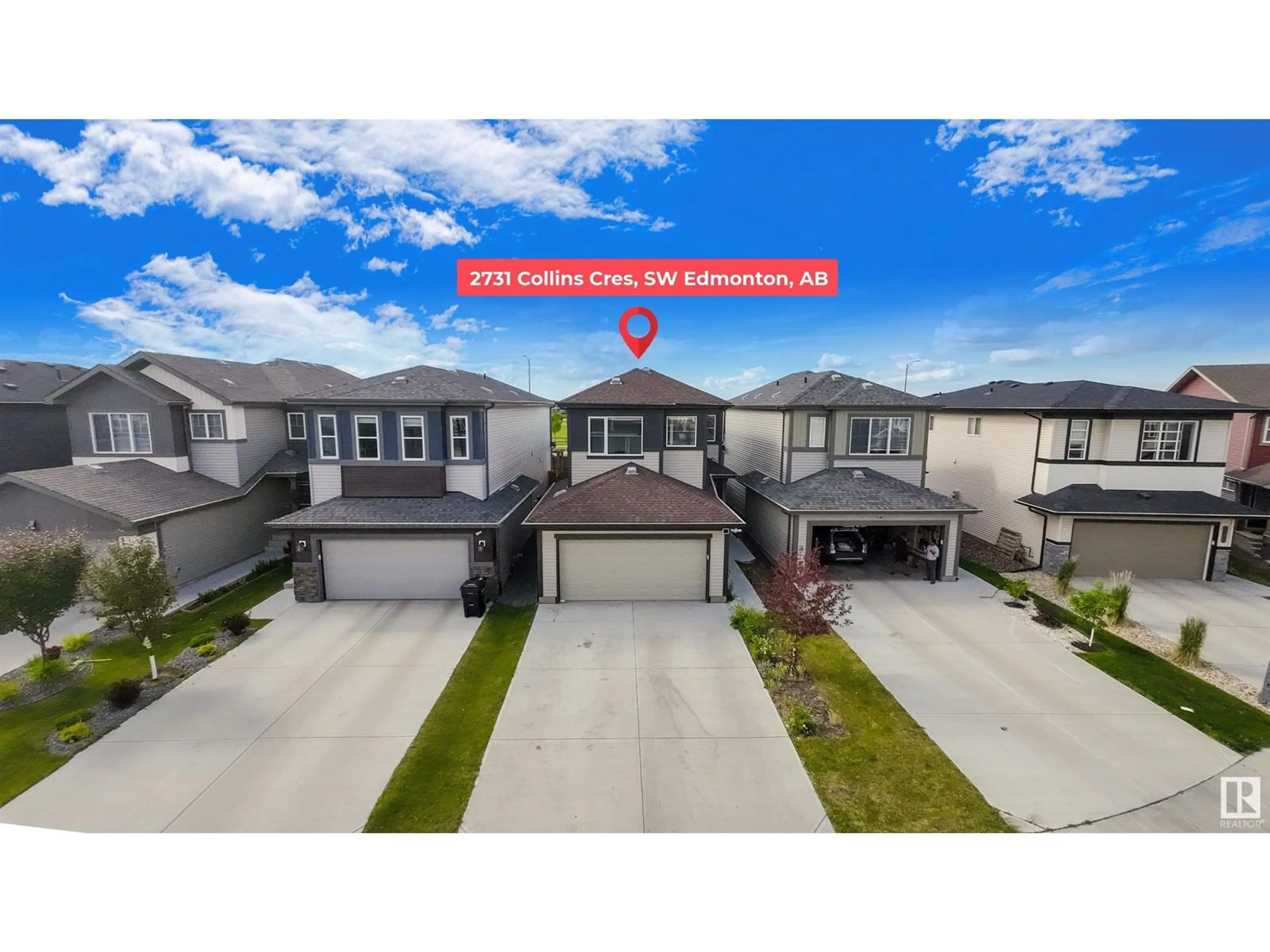 A pic from outside/outdoor area/front of a property/back of a property/a pic from drone, street for 2731 COLLINS CR, Edmonton Alberta T6W3X4