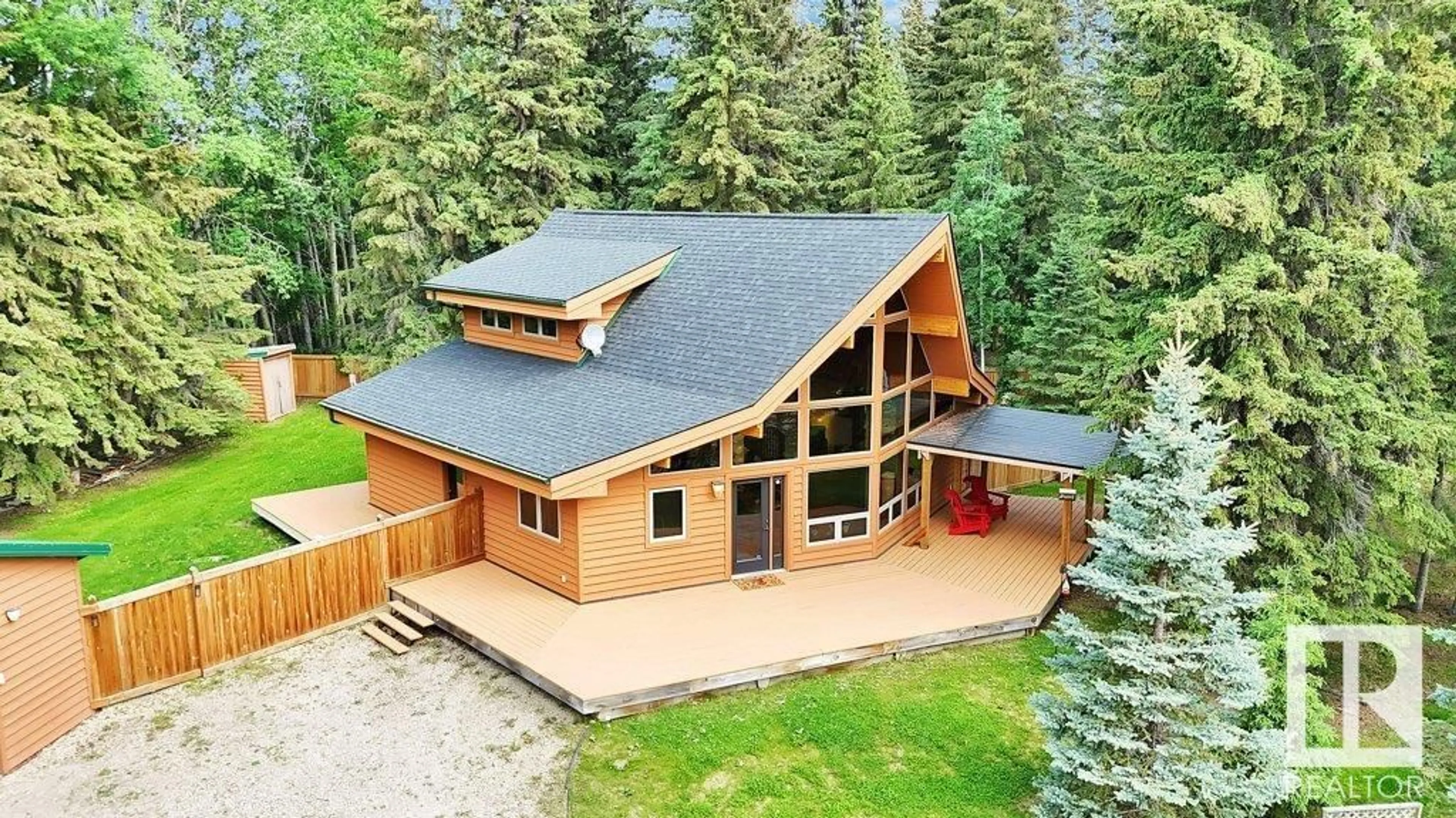A pic from outside/outdoor area/front of a property/back of a property/a pic from drone, unknown for 22 62036 TWP ROAD 462, Rural Wetaskiwin County Alberta T0C0C0