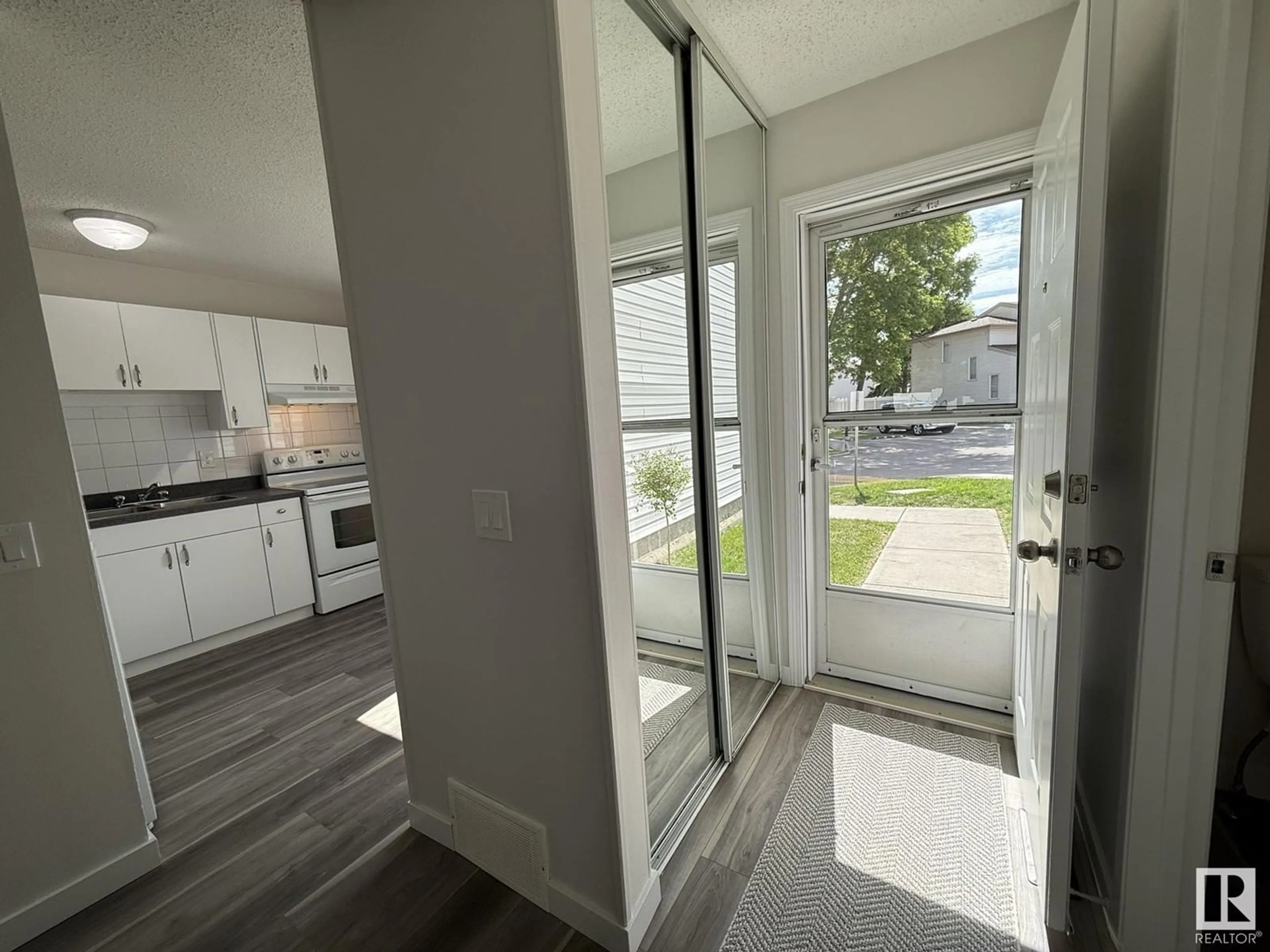 Unknown for #39 - 2024 57 ST, Edmonton Alberta T6L2Z3
