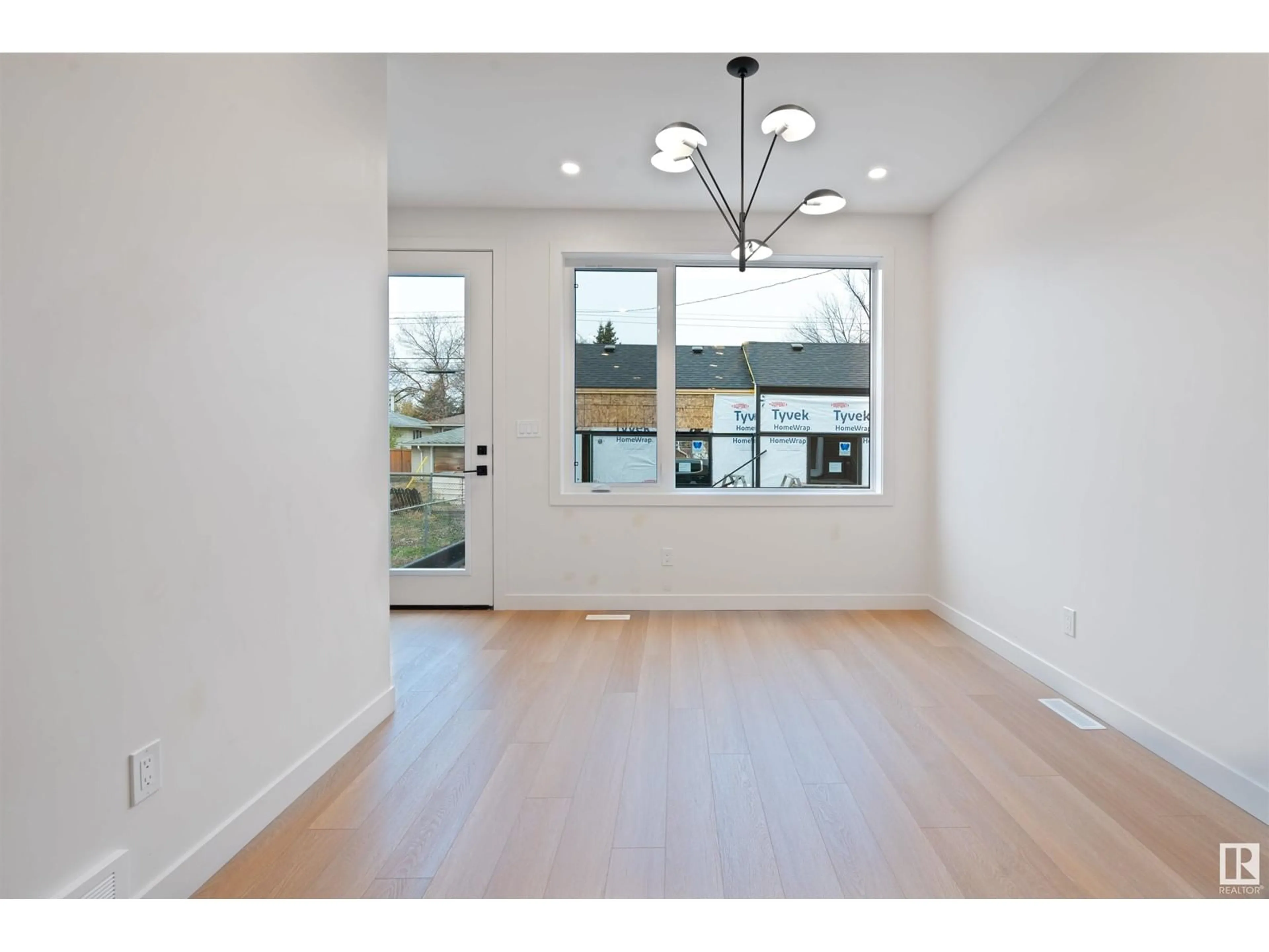 Unknown for NW - 10242 80 ST, Edmonton Alberta T6A3J2