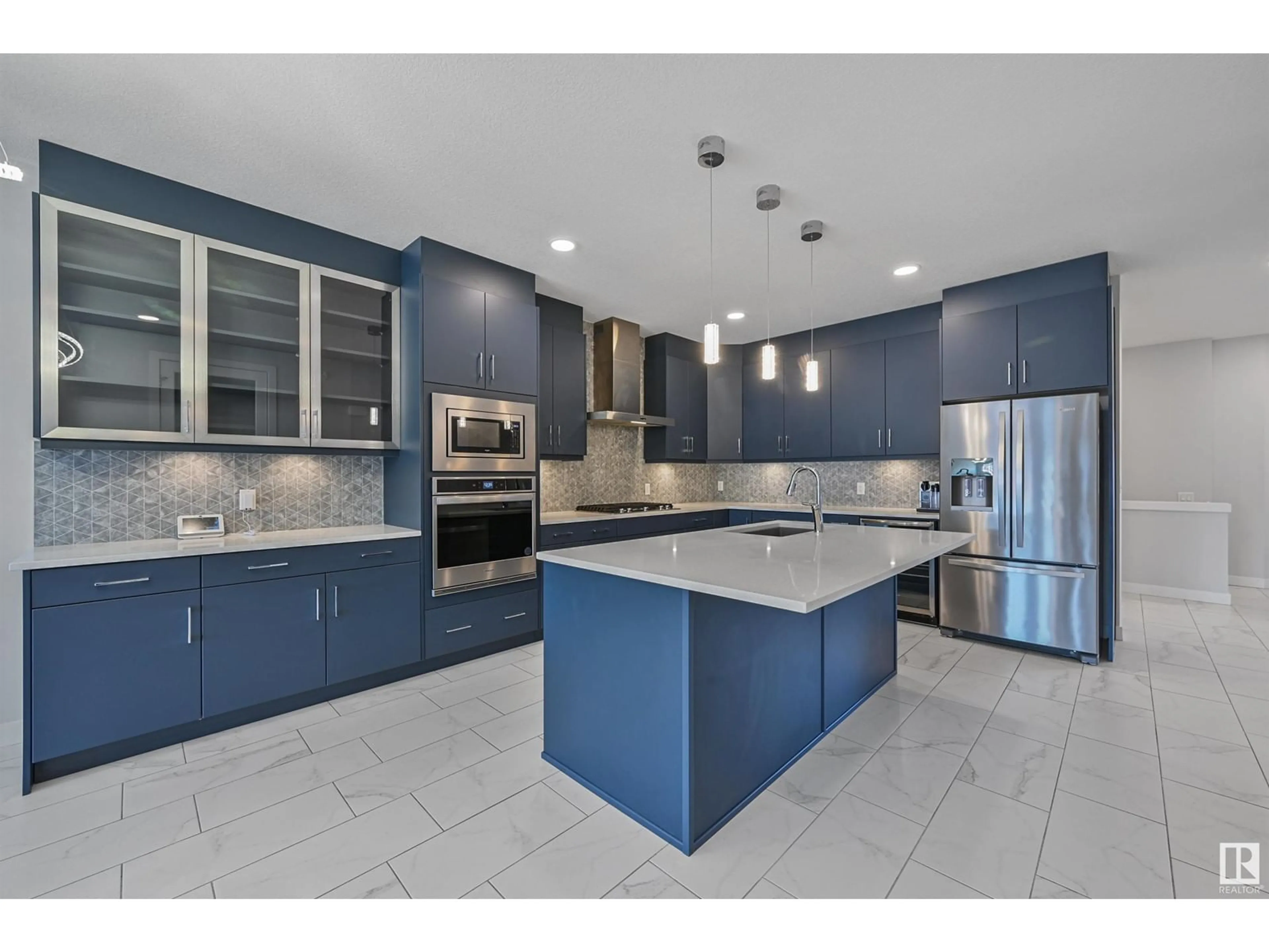 Contemporary kitchen, ceramic/tile floor for SW - 3116 167 ST, Edmonton Alberta T6W4R2