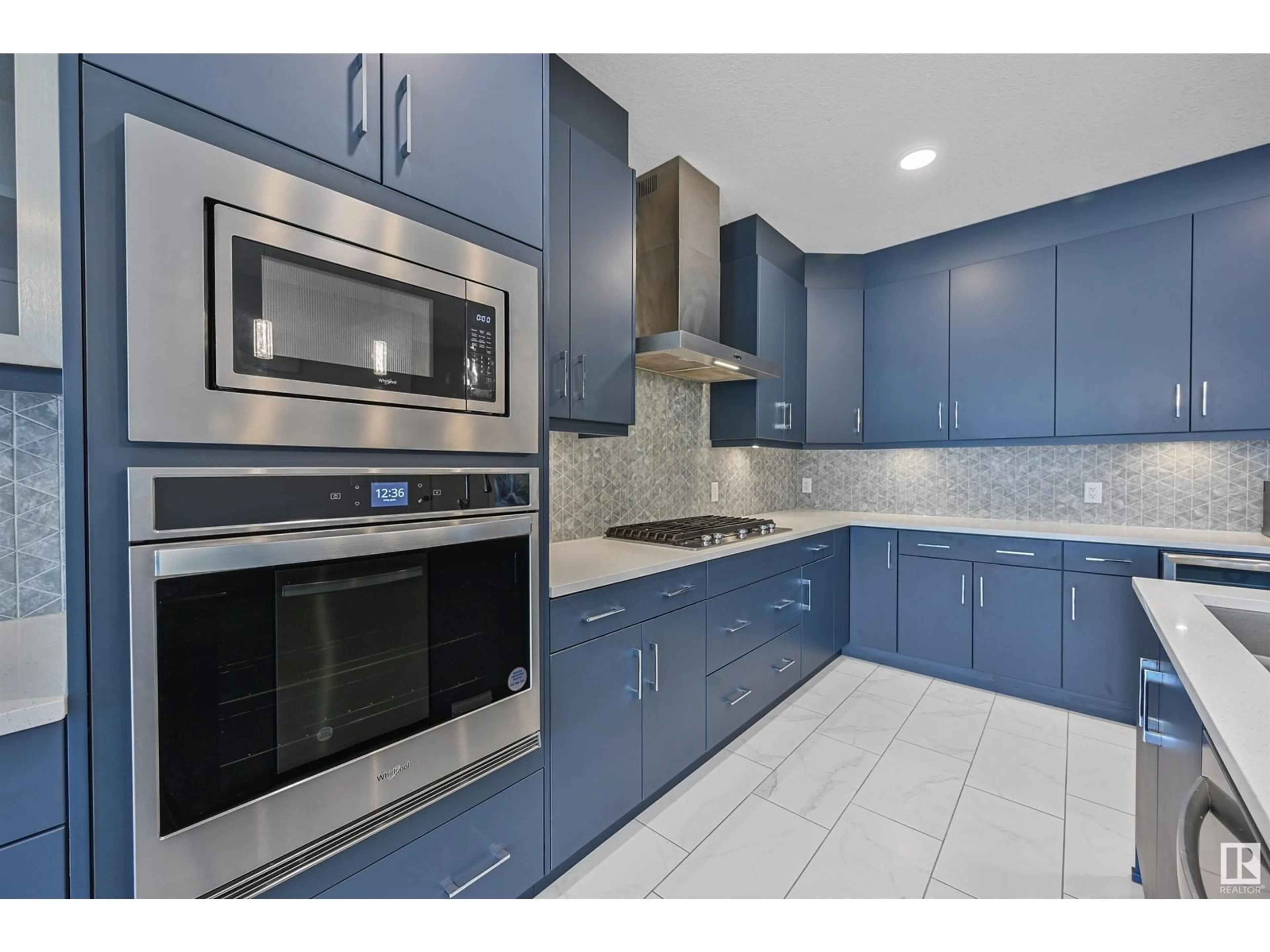Unknown for SW - 3116 167 ST, Edmonton Alberta T6W4R2