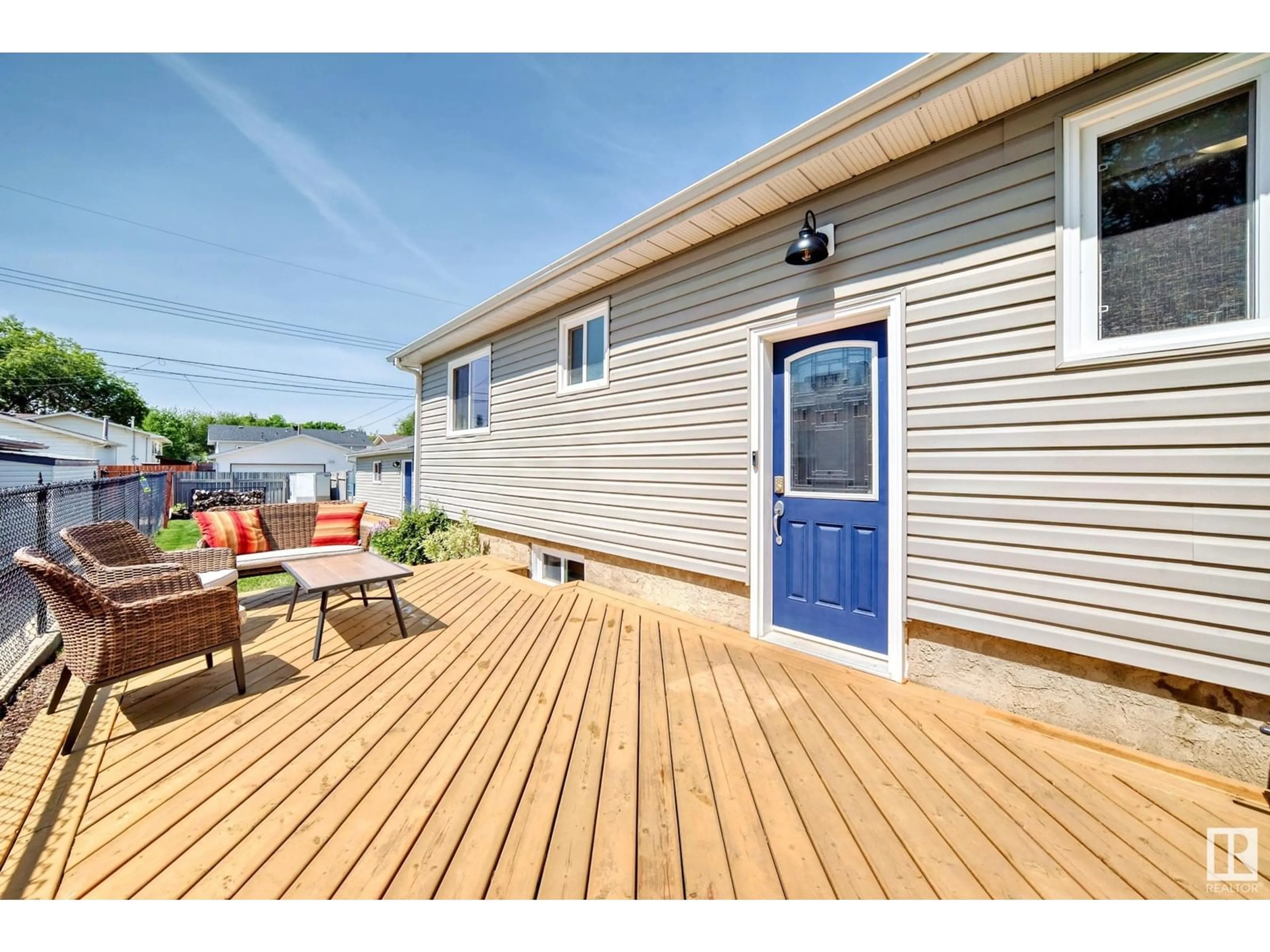 Patio, street for 12204 43 ST, Edmonton Alberta T5W2R3