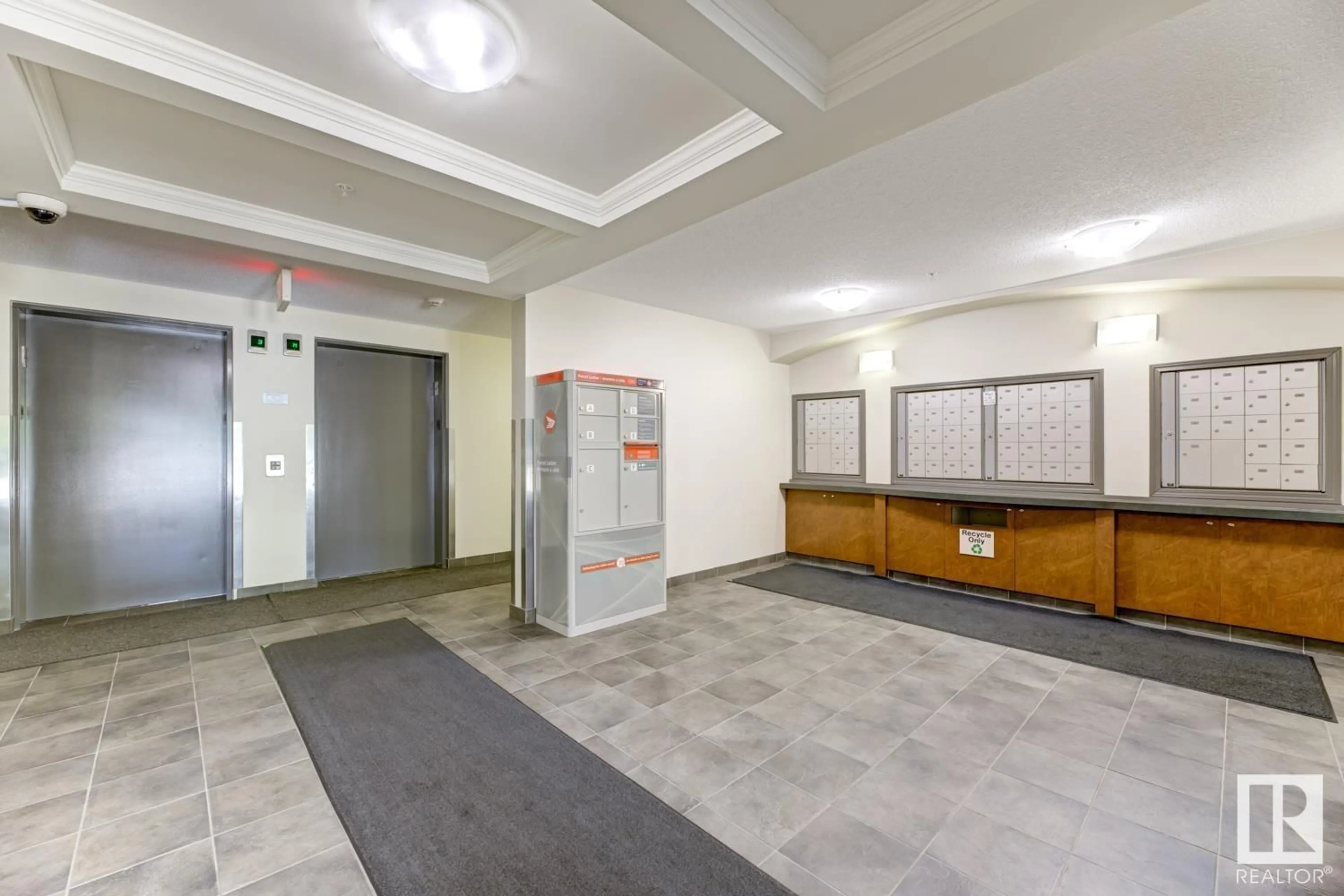 Indoor foyer for #302 - 630 MCALLISTER LO, Edmonton Alberta T6W1N3