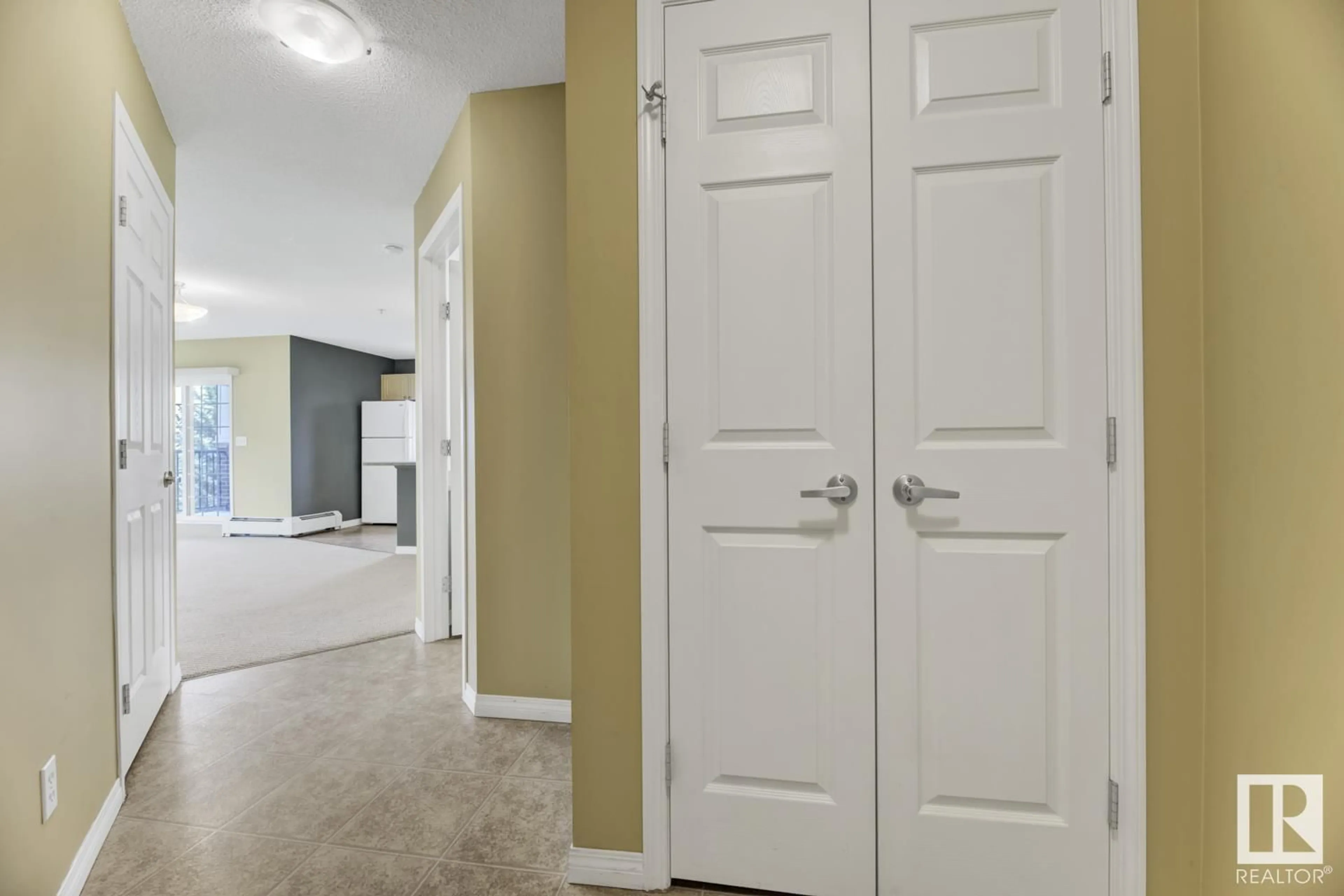 Indoor entryway for #302 - 630 MCALLISTER LO, Edmonton Alberta T6W1N3