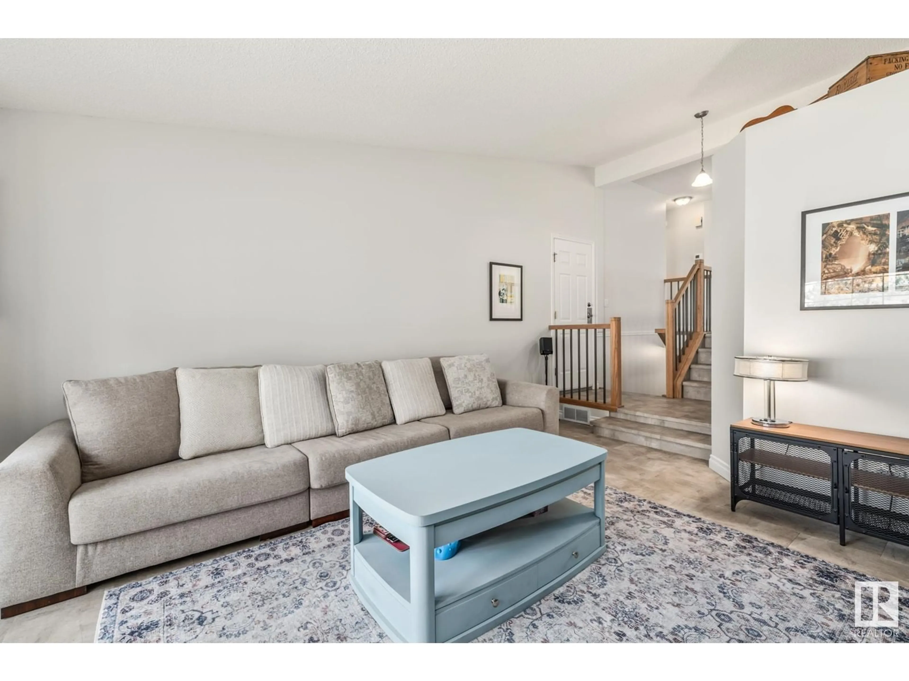 Living room with furniture, unknown for 35 - 24 GRANDIN RD, St. Albert Alberta T8N5W2
