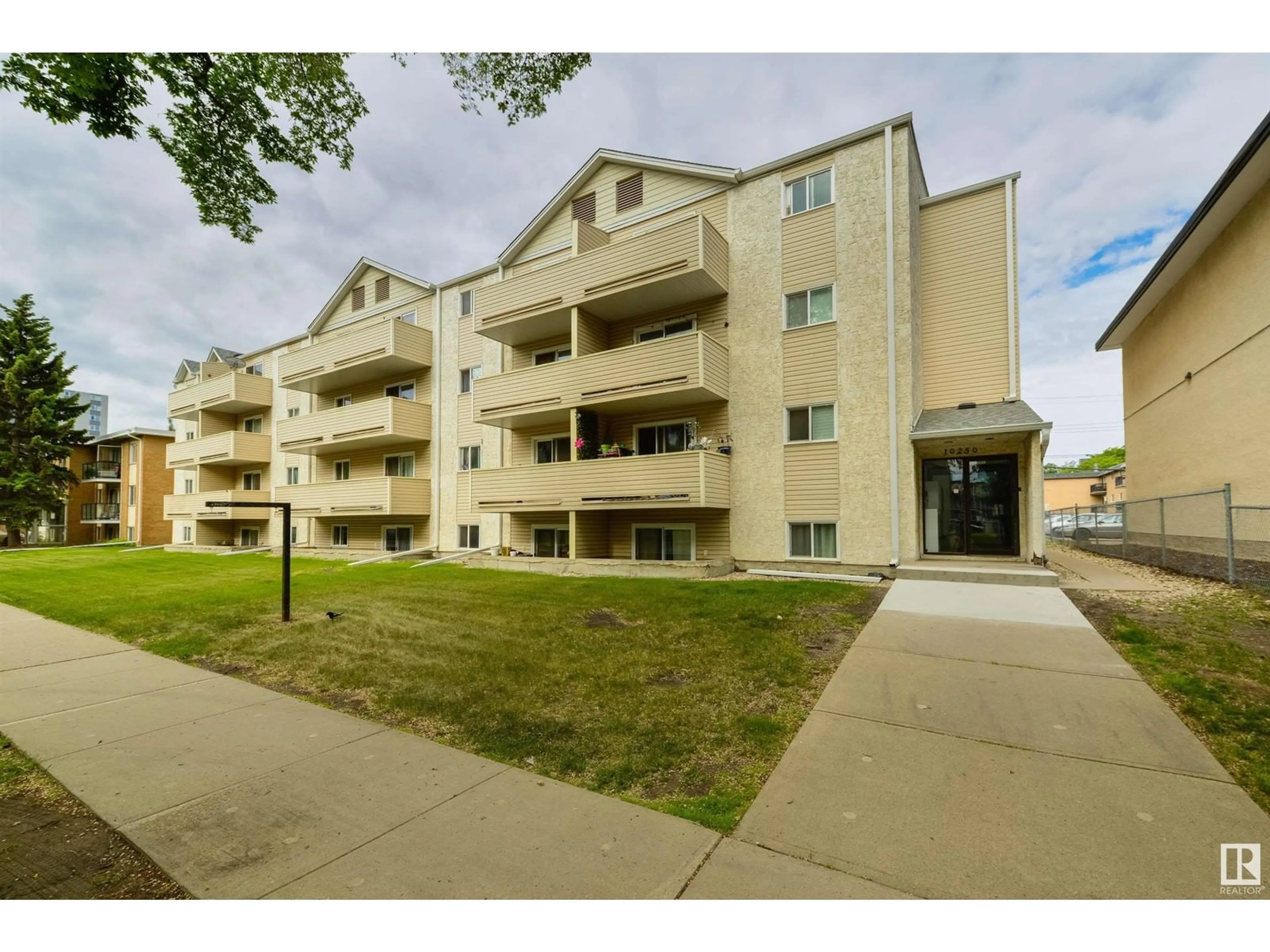Unknown for 10250 - 310 116 ST, Edmonton Alberta T5K1W4