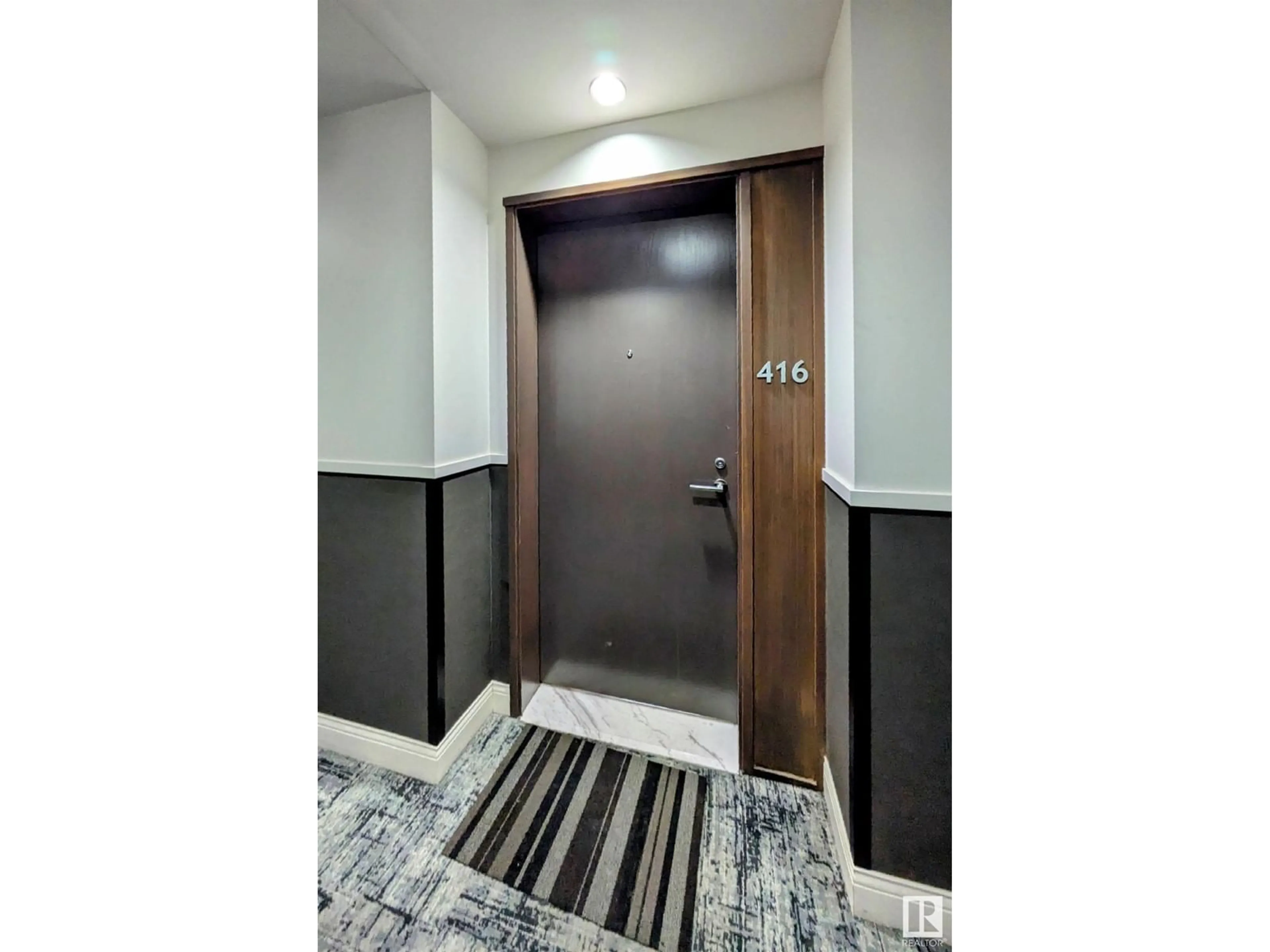 Indoor foyer for #416 - 2510 109 ST NW, Edmonton Alberta T6J2X1