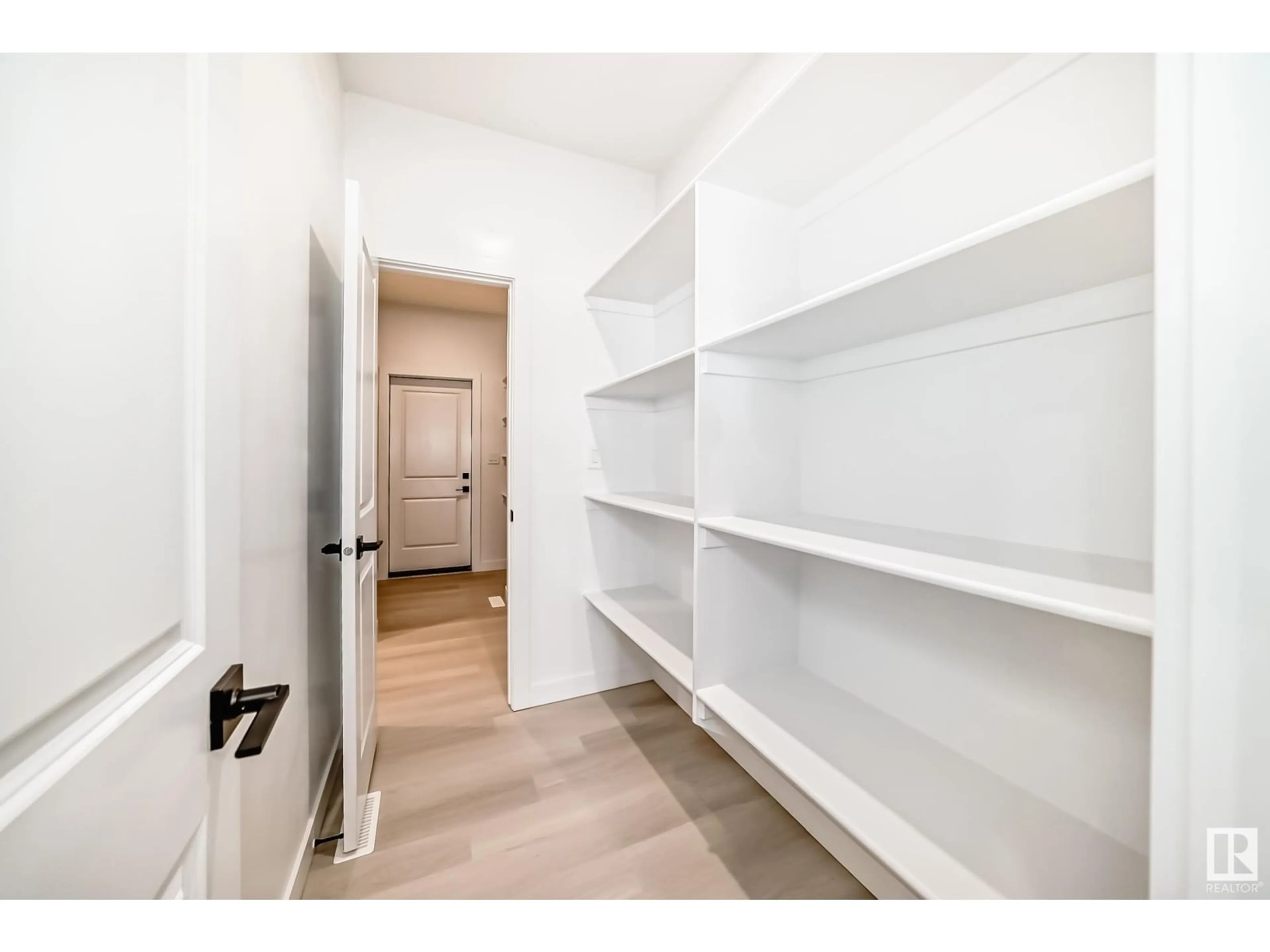 Storage room or clothes room or walk-in closet for 59 ASHBURY CR, Spruce Grove Alberta T7X3C6