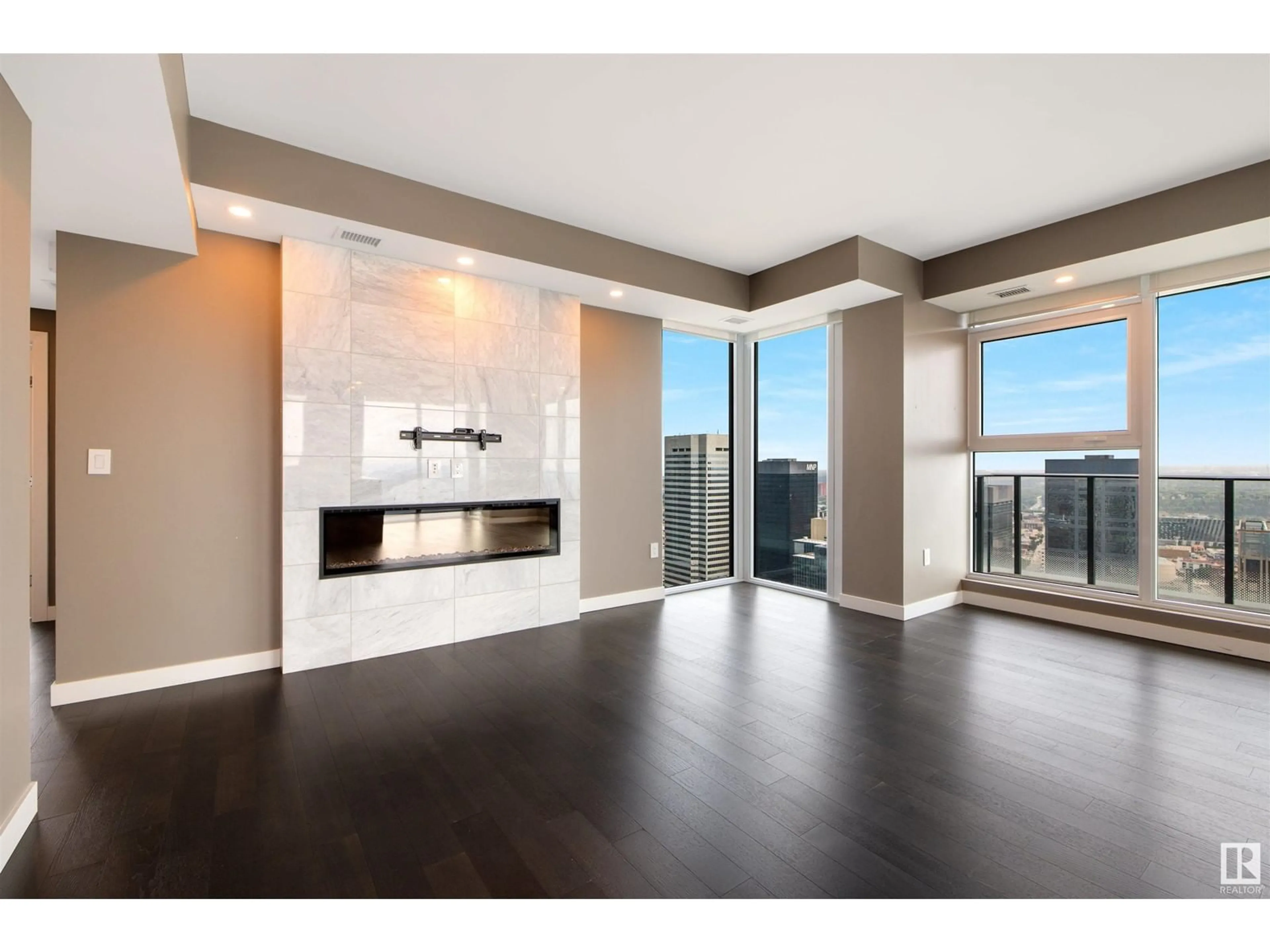 Unknown for 3802 - 10180 103 ST NW, Edmonton Alberta T5J0L1