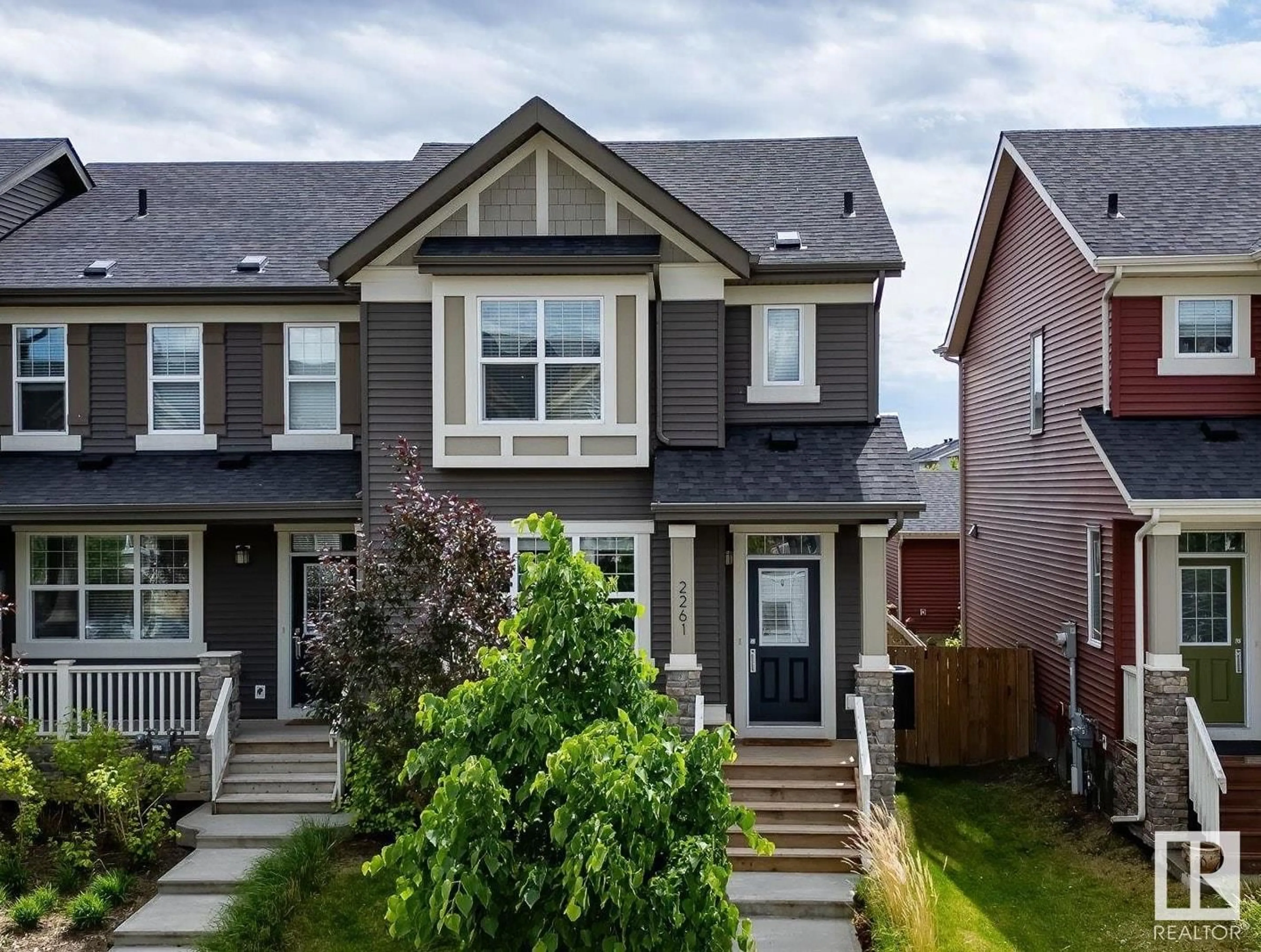 Unknown for 2261 GLENRIDDING BV, Edmonton Alberta T6W3P4