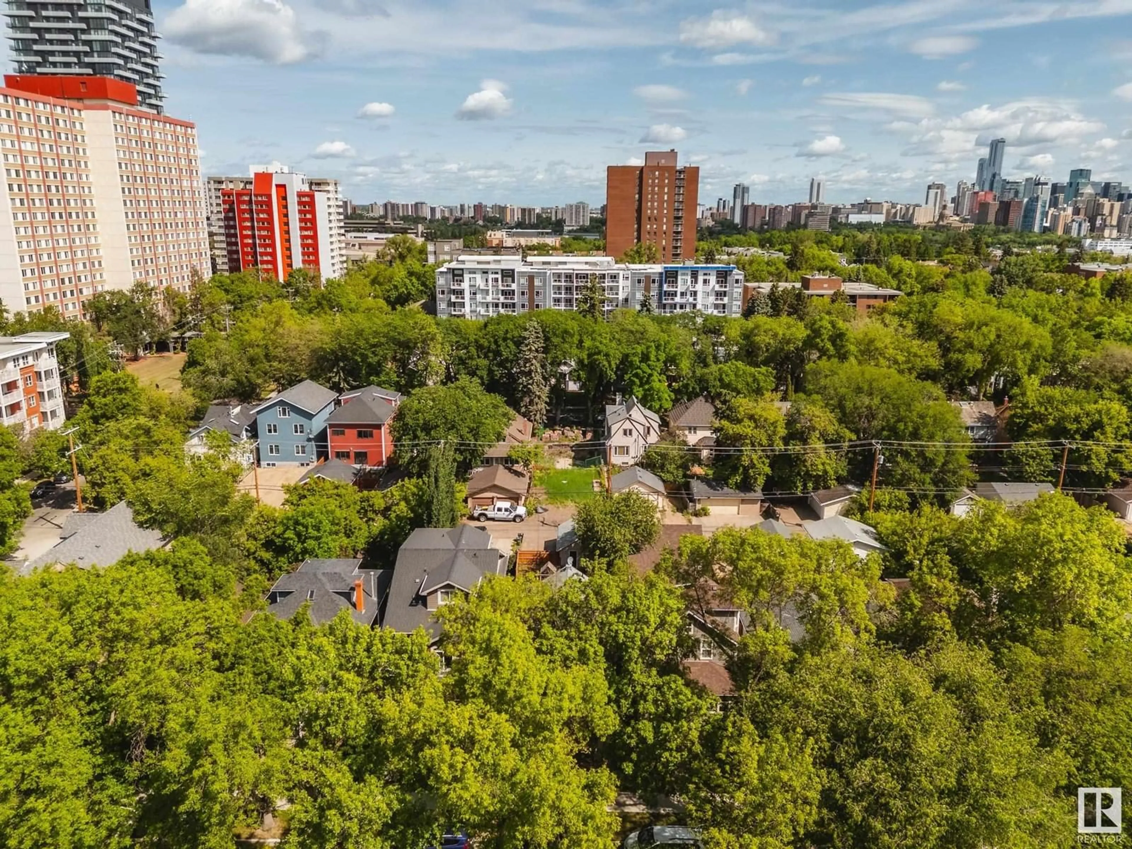 A pic from outside/outdoor area/front of a property/back of a property/a pic from drone, city buildings view from balcony for 11038 84 AV, Edmonton Alberta T6G0V7