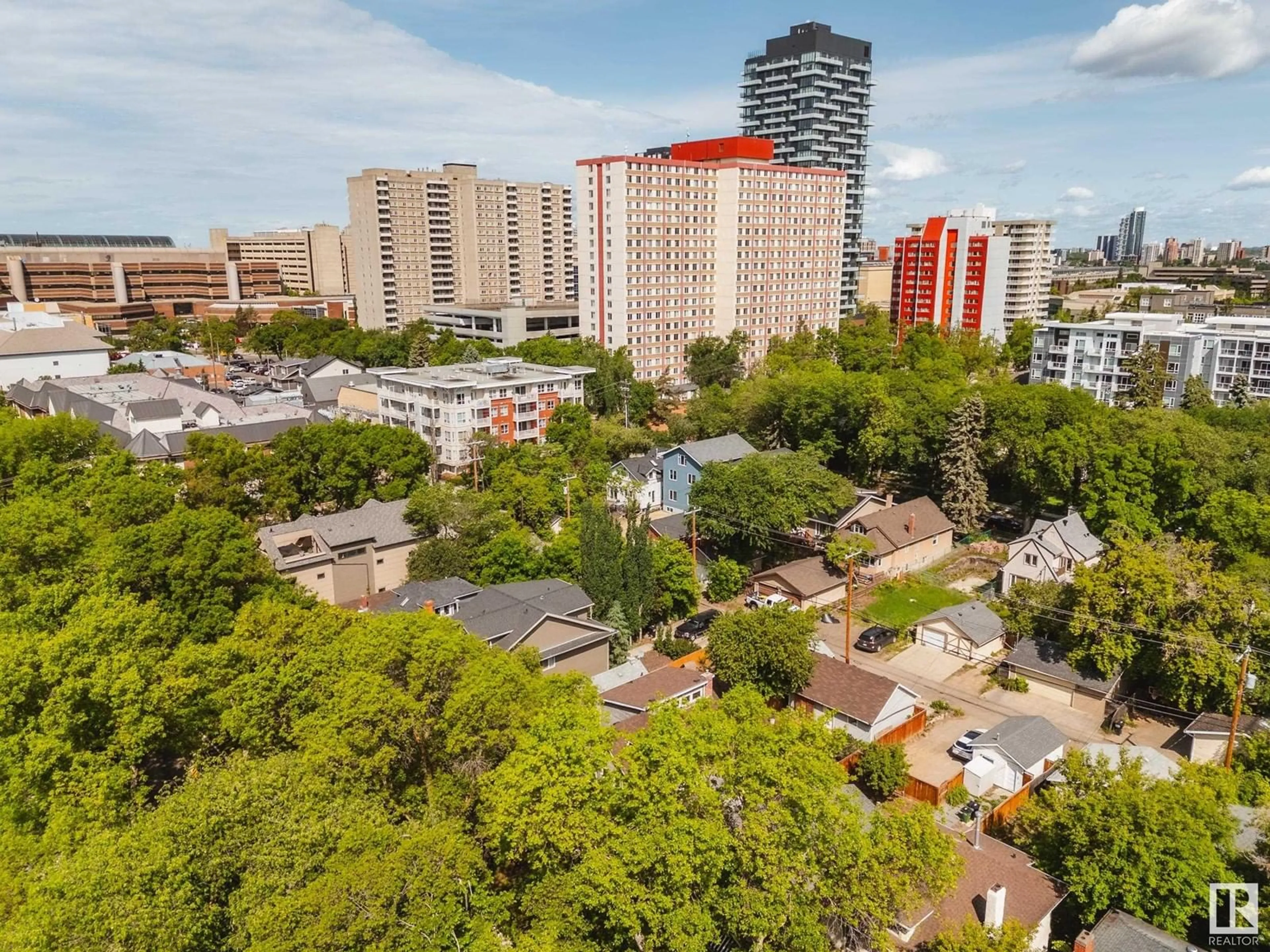 A pic from outside/outdoor area/front of a property/back of a property/a pic from drone, city buildings view from balcony for 11038 84 AV, Edmonton Alberta T6G0V7