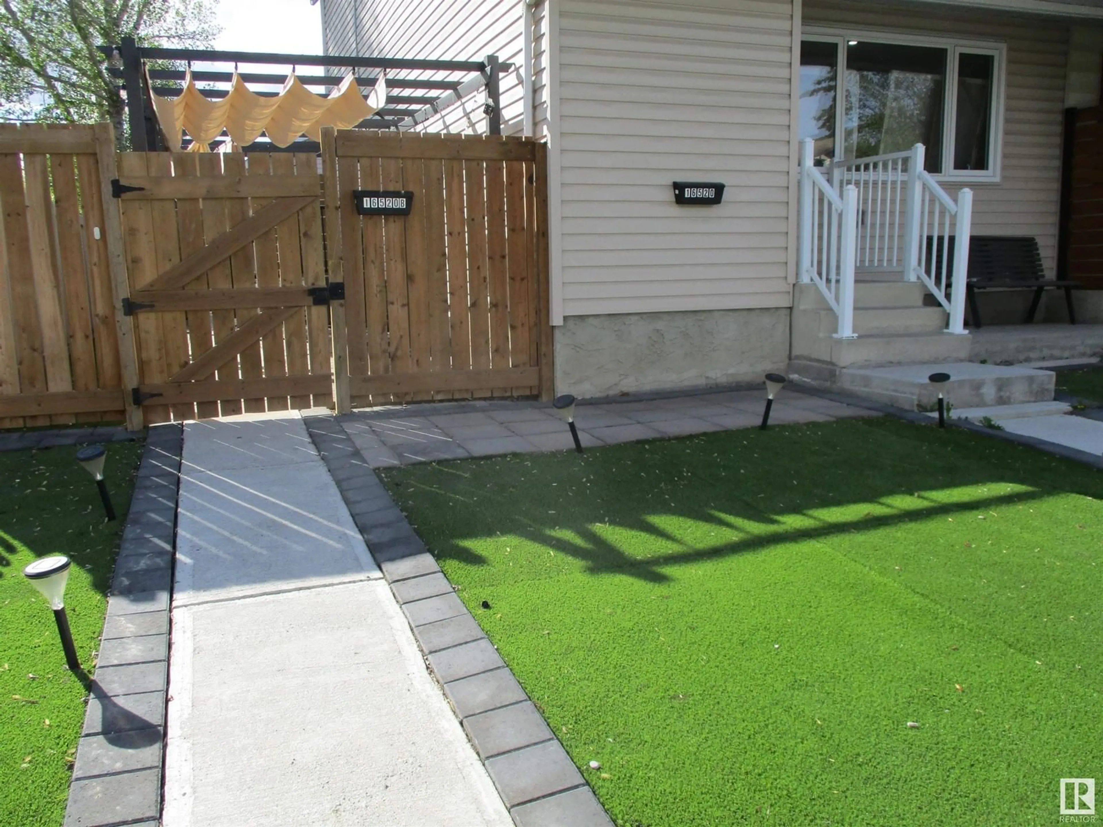 Patio, street for NW - 16520 115 ST, Edmonton Alberta T5X3V4