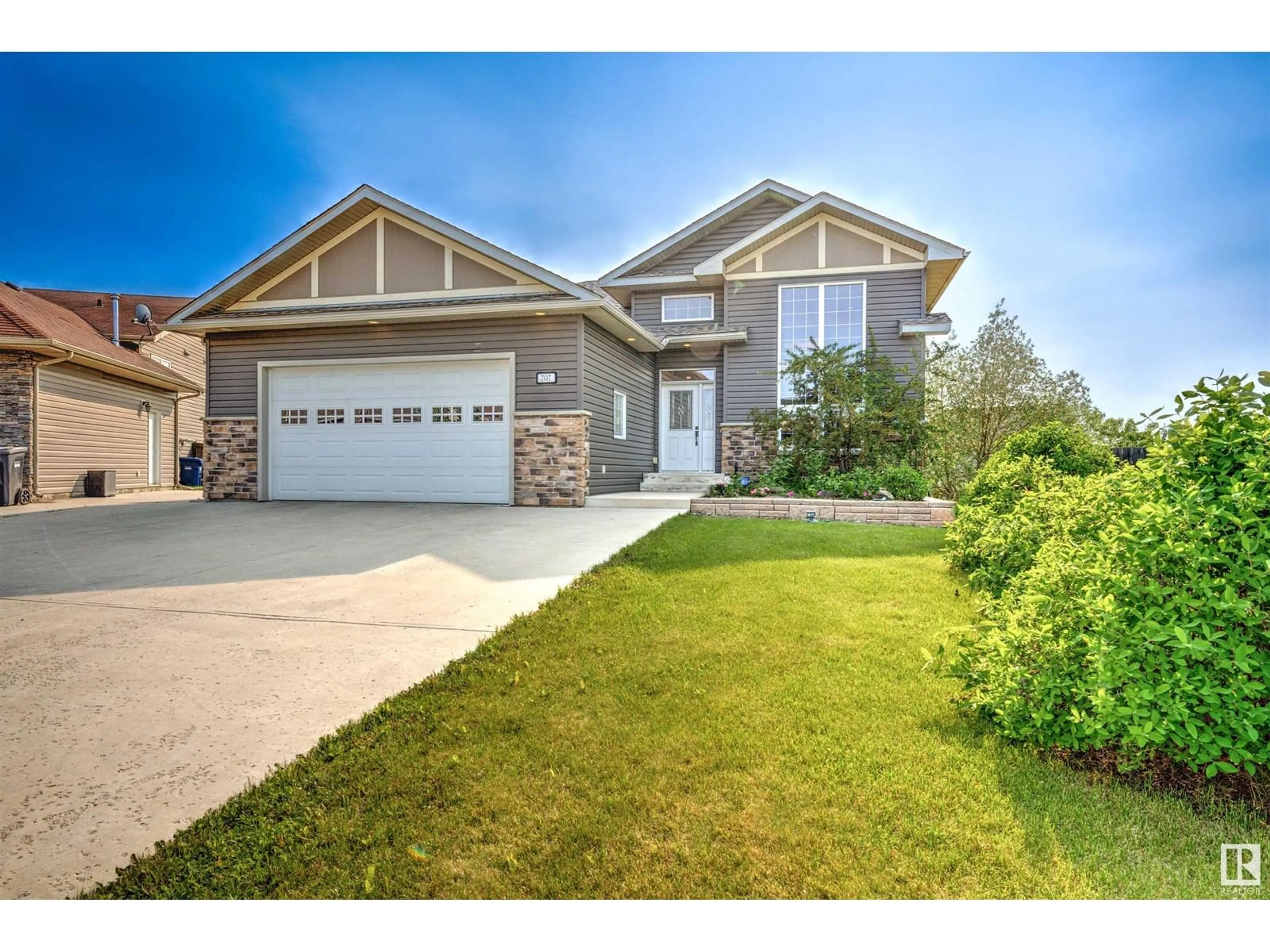 Unknown for 707 ROBIN CL, Cold Lake Alberta T9M2B7