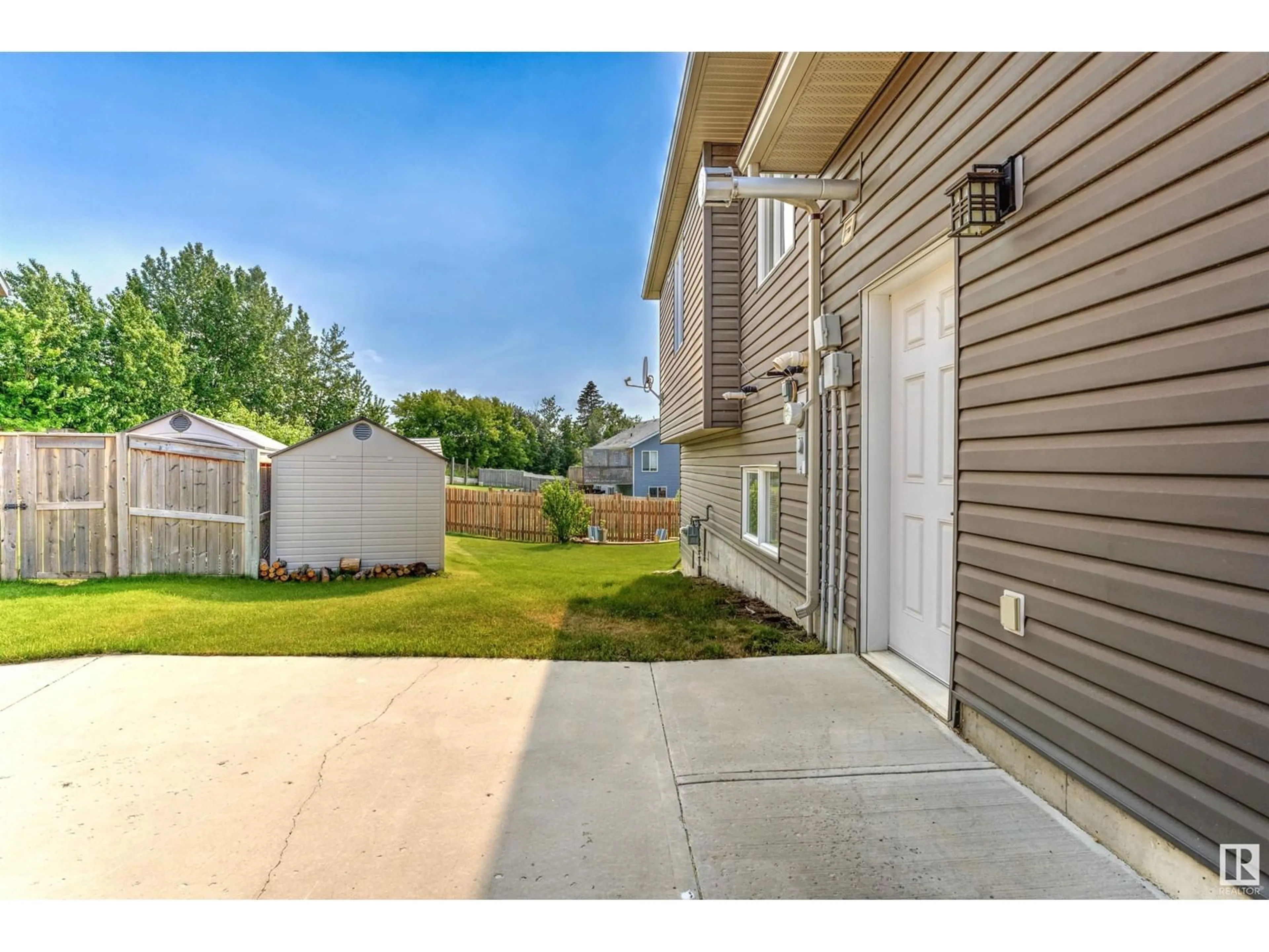 Patio, unknown for 707 ROBIN CL, Cold Lake Alberta T9M2B7