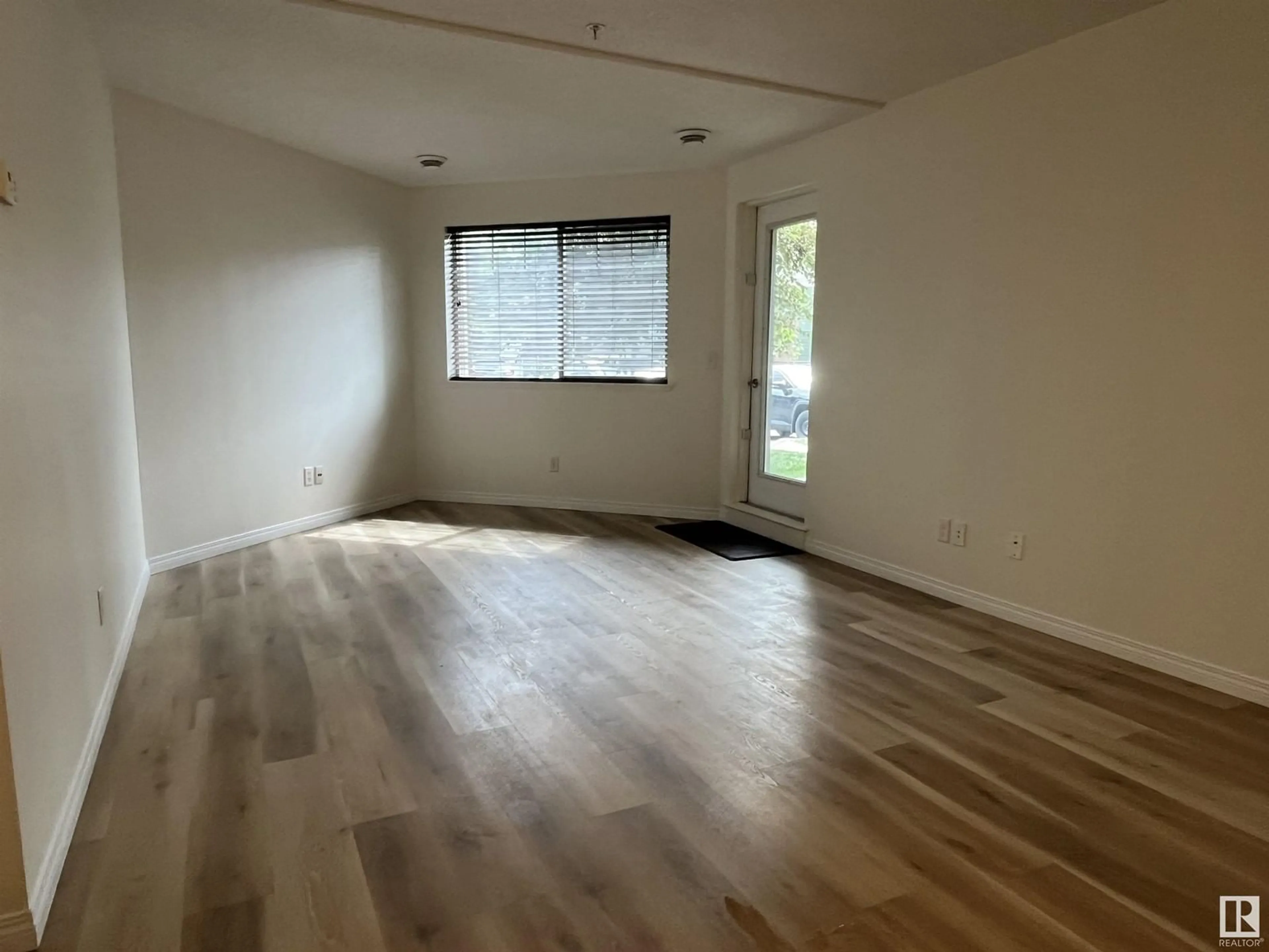 A pic of a room for #103 - 6925 199 ST, Edmonton Alberta T5T3X8