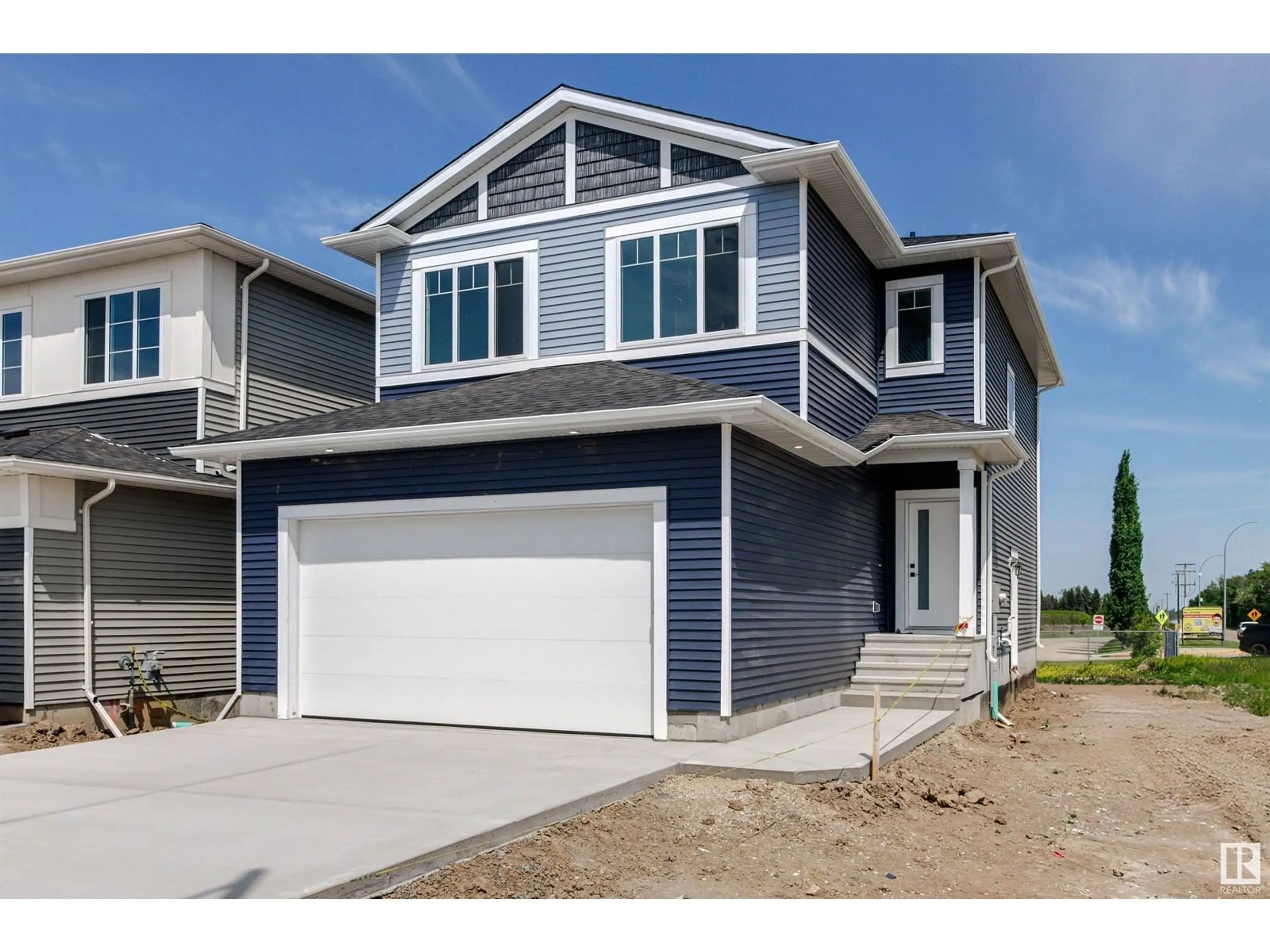 Home with vinyl exterior material, street for 5002 53 AVE, Calmar Alberta T0C0V0