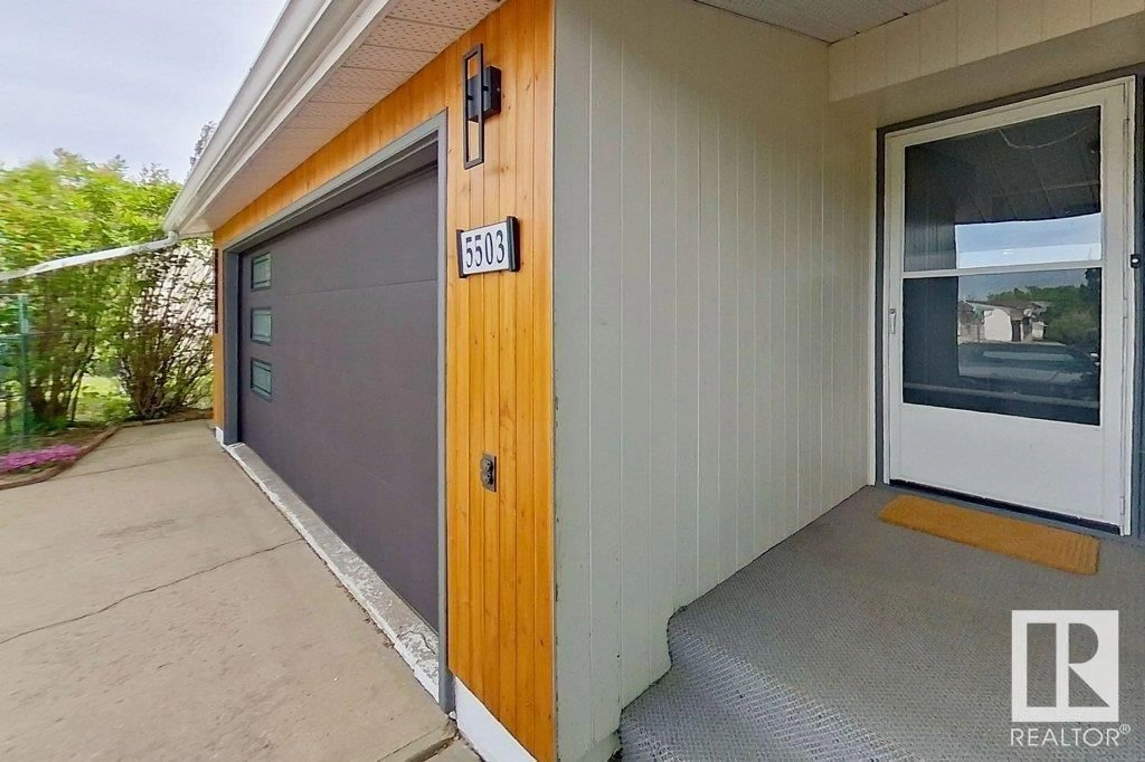 Unknown for 5503 54A ST, Barrhead Alberta T7N1E3