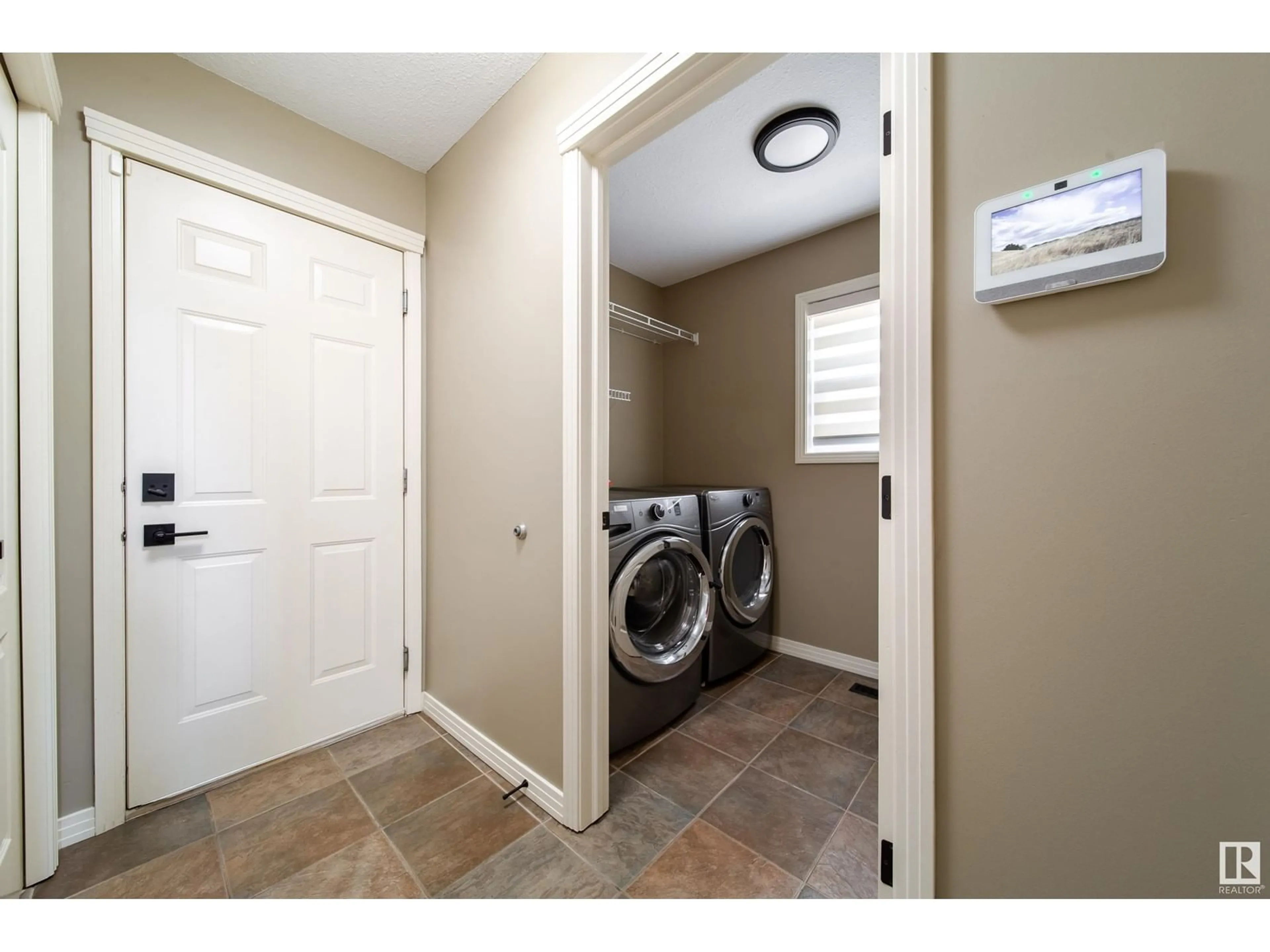 Laundry room for 30 RUE MONTALET, Beaumont Alberta T4X1S8