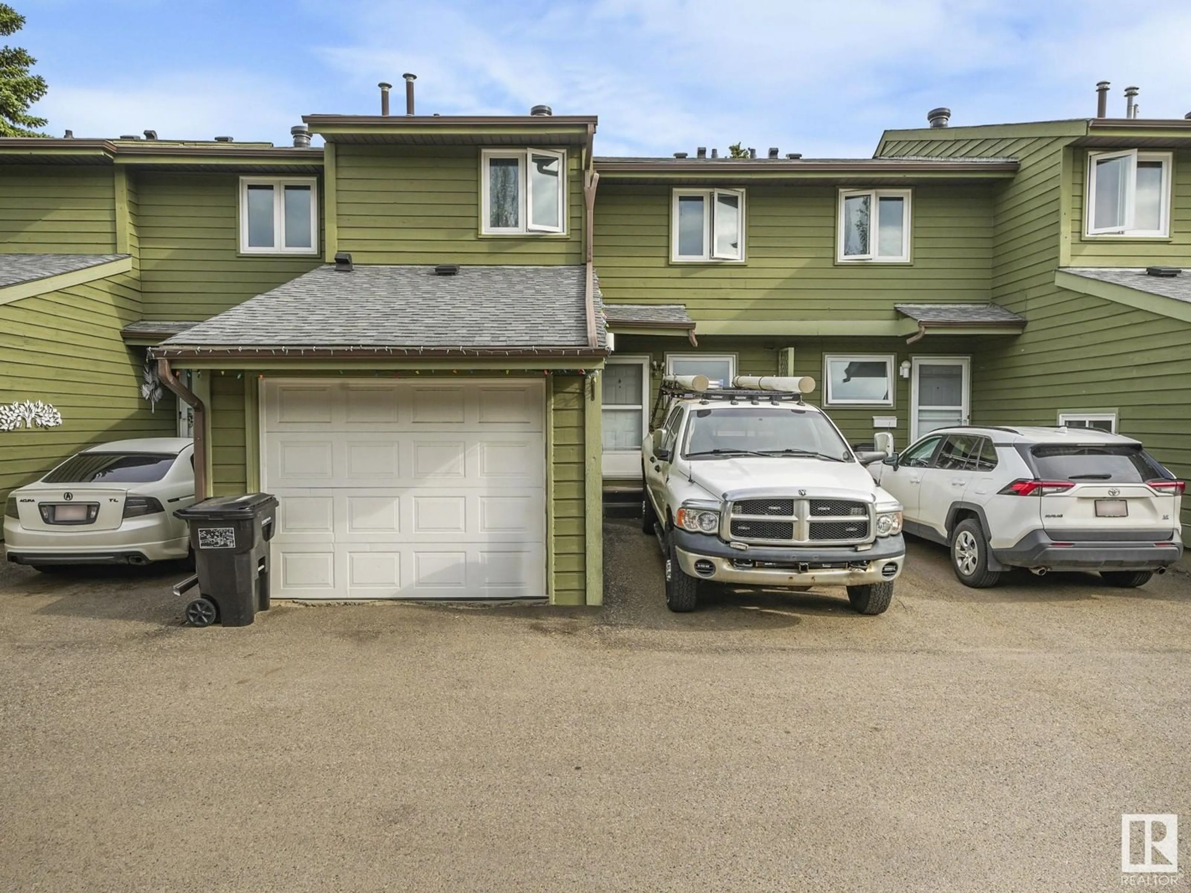 Unknown for 16955 95 ST, Edmonton Alberta T5Z1Z4