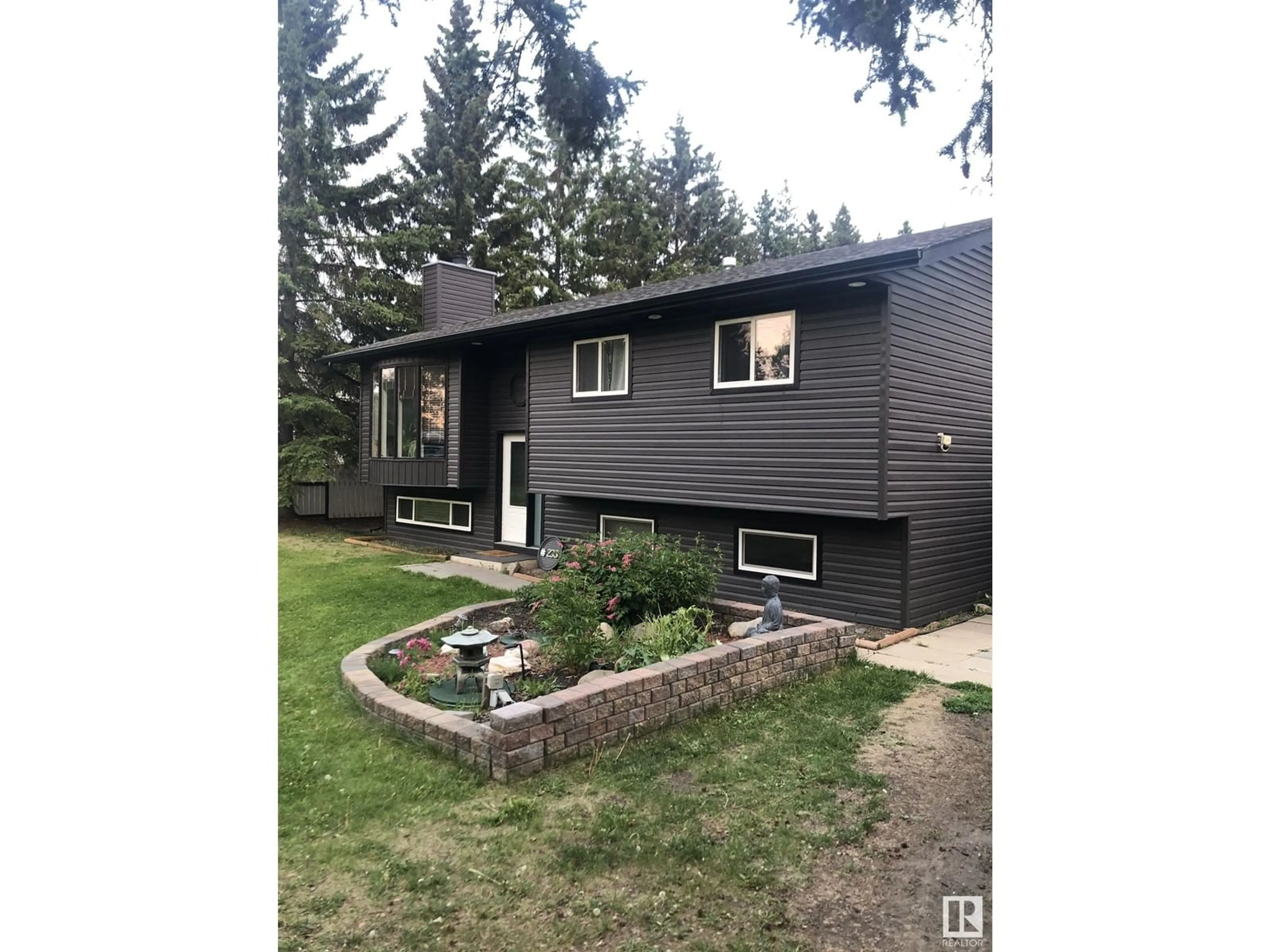 Home with vinyl exterior material, street for 233 - 52343 RGE ROAD 211, Rural Strathcona County Alberta T8G1A6