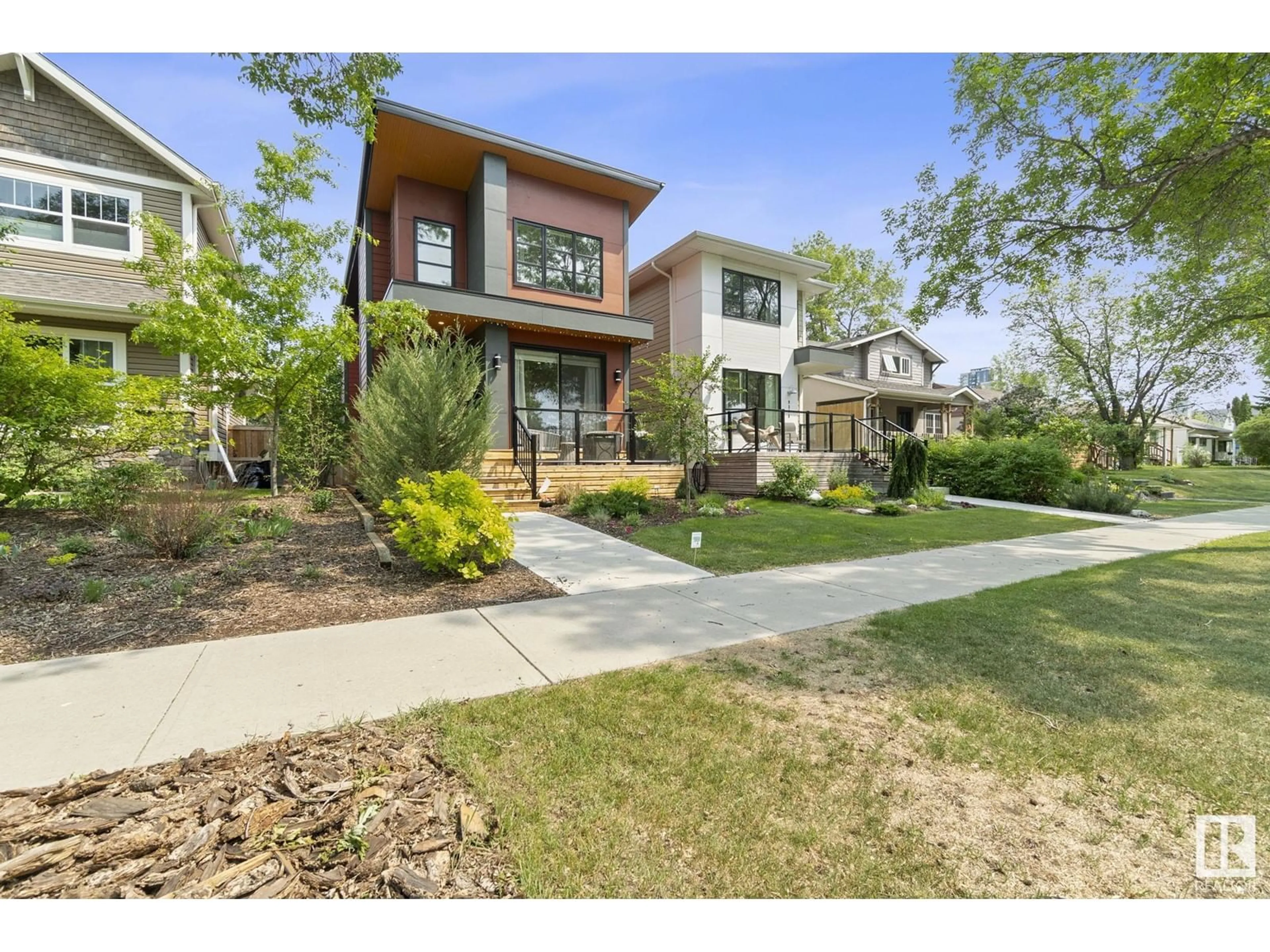 Home with brick exterior material, street for 9337 87 ST, Edmonton Alberta T6C3H8