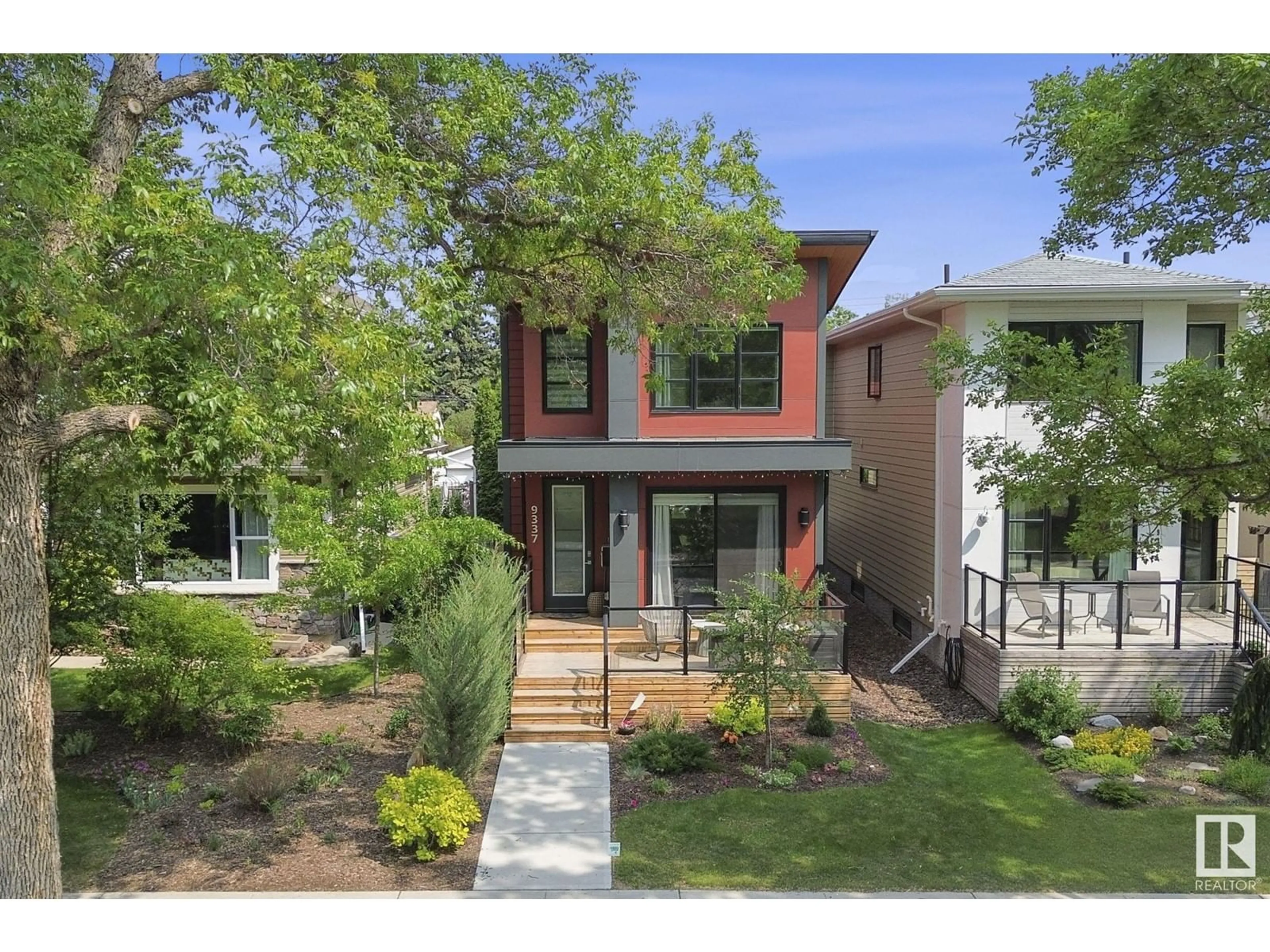 Home with brick exterior material, street for 9337 87 ST, Edmonton Alberta T6C3H8