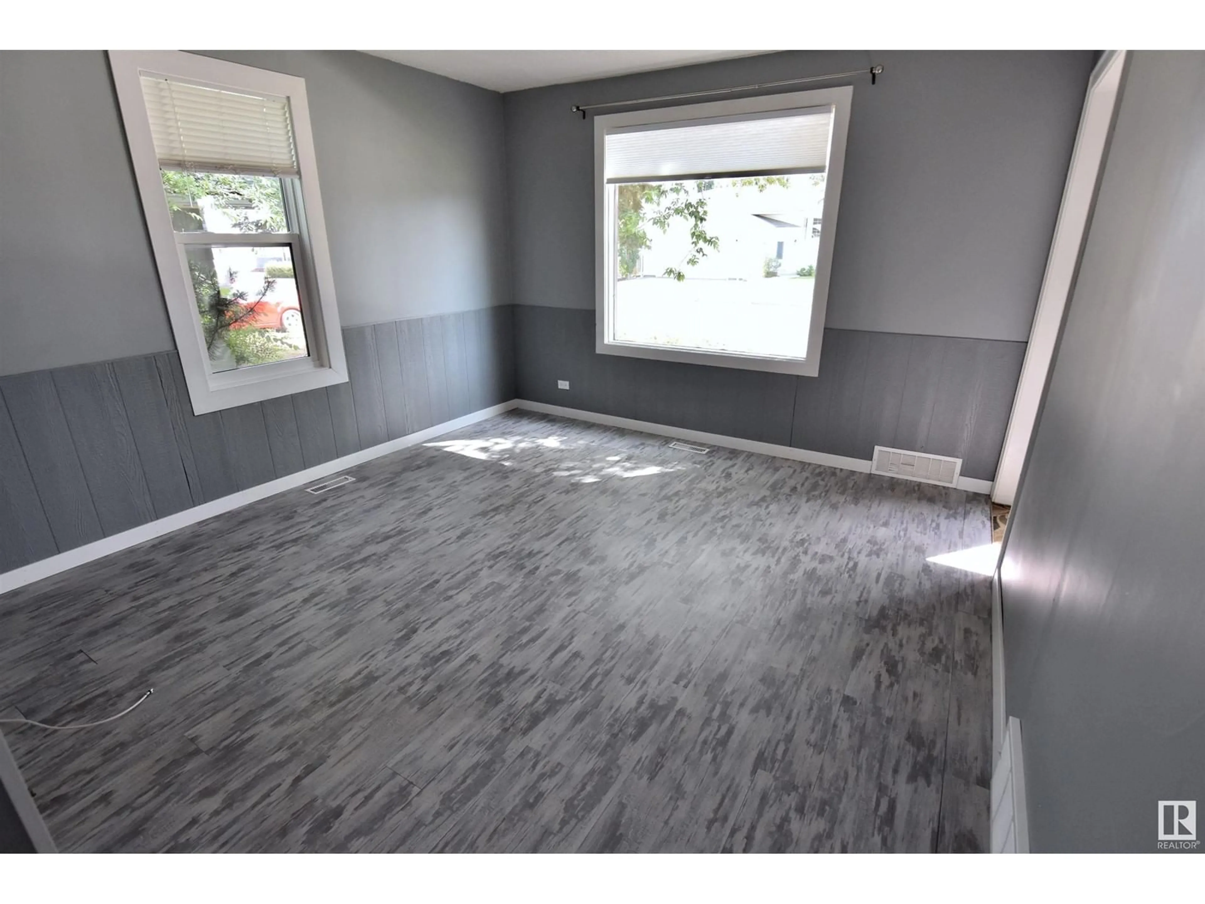 A pic of a room for 5122 47 AV, St. Paul Town Alberta T0A3A4