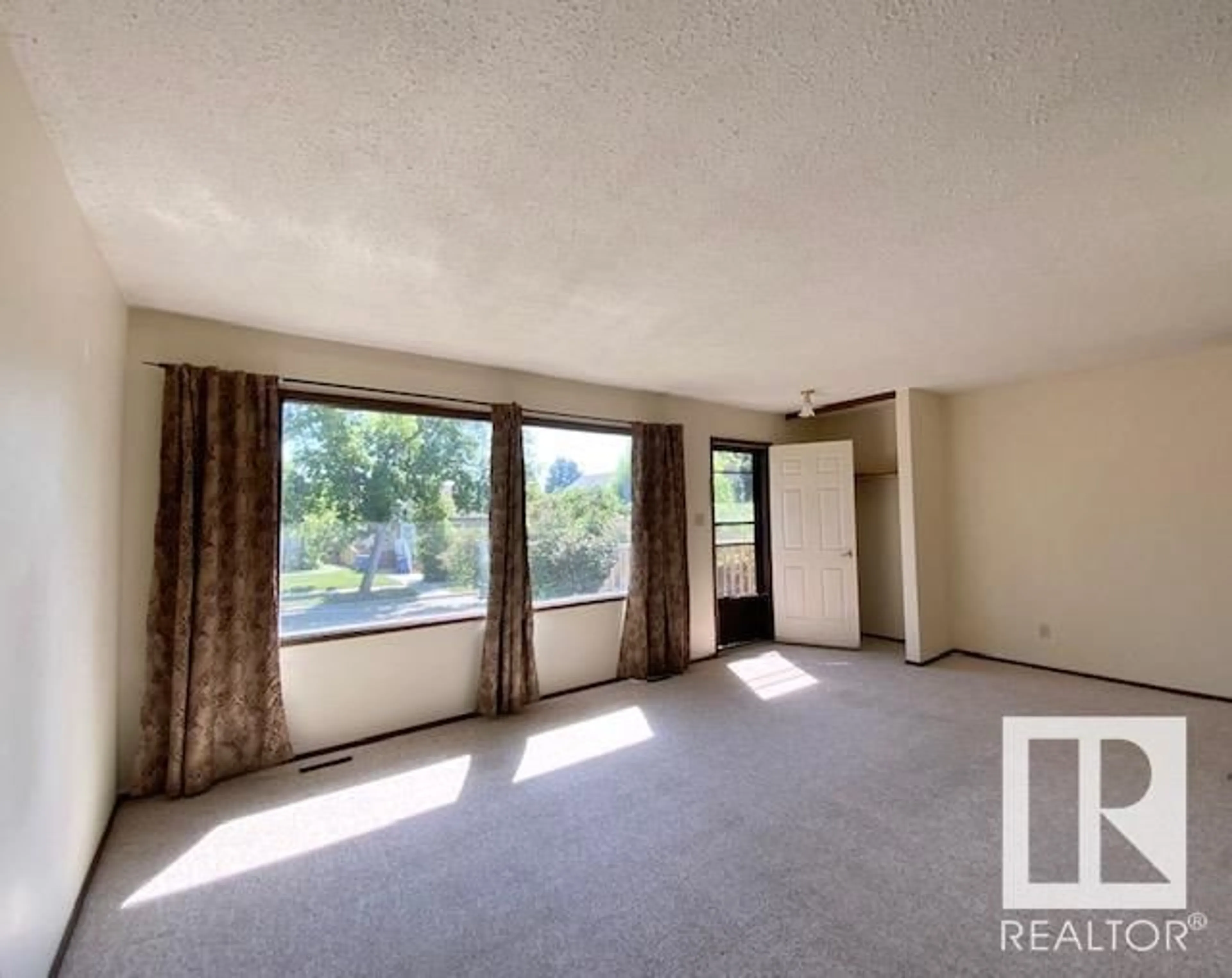 A pic of a room for #A&B - 4310 52 ST, Wetaskiwin Alberta T9A1N4