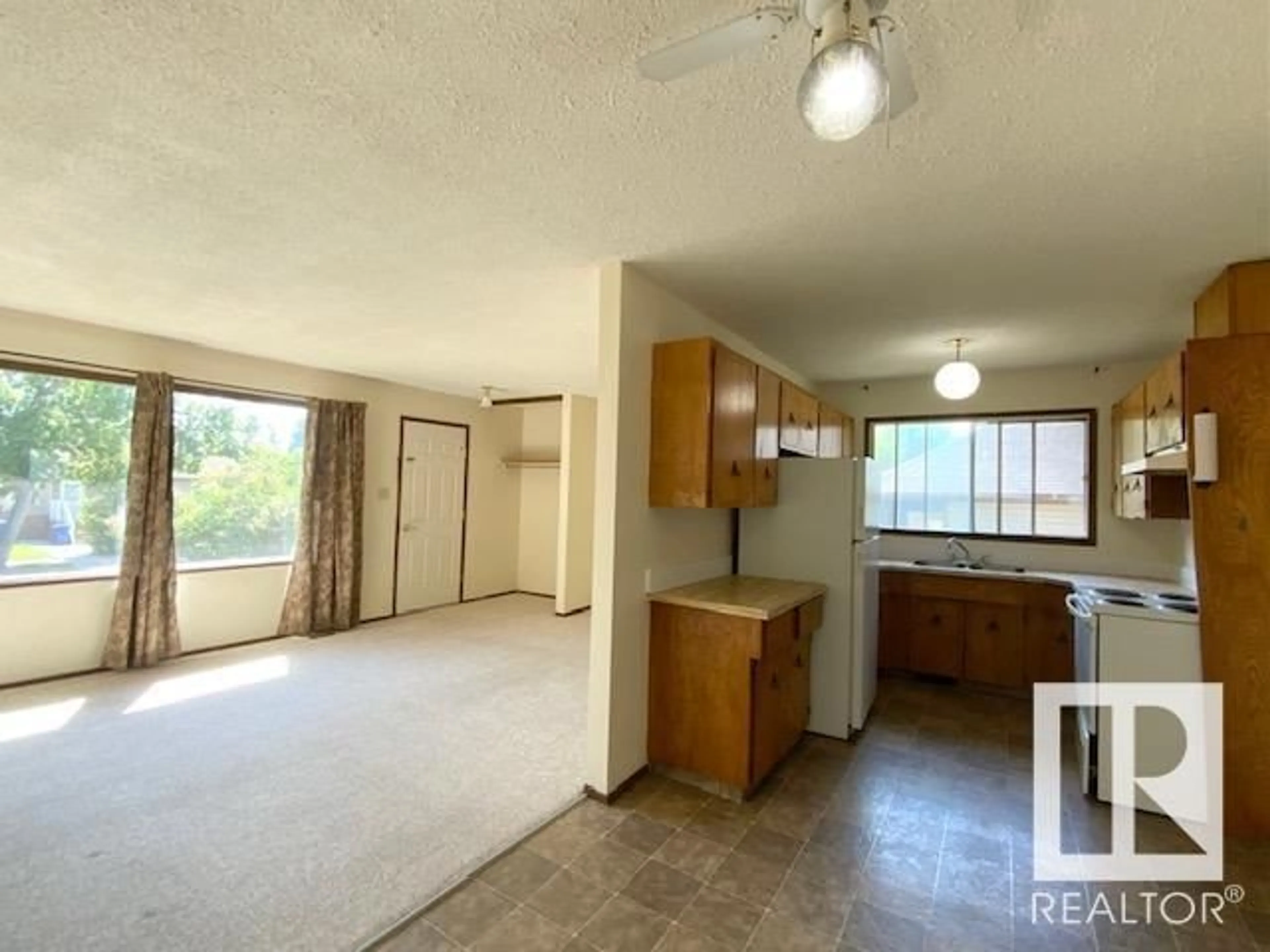 A pic of a room for #A&B - 4310 52 ST, Wetaskiwin Alberta T9A1N4