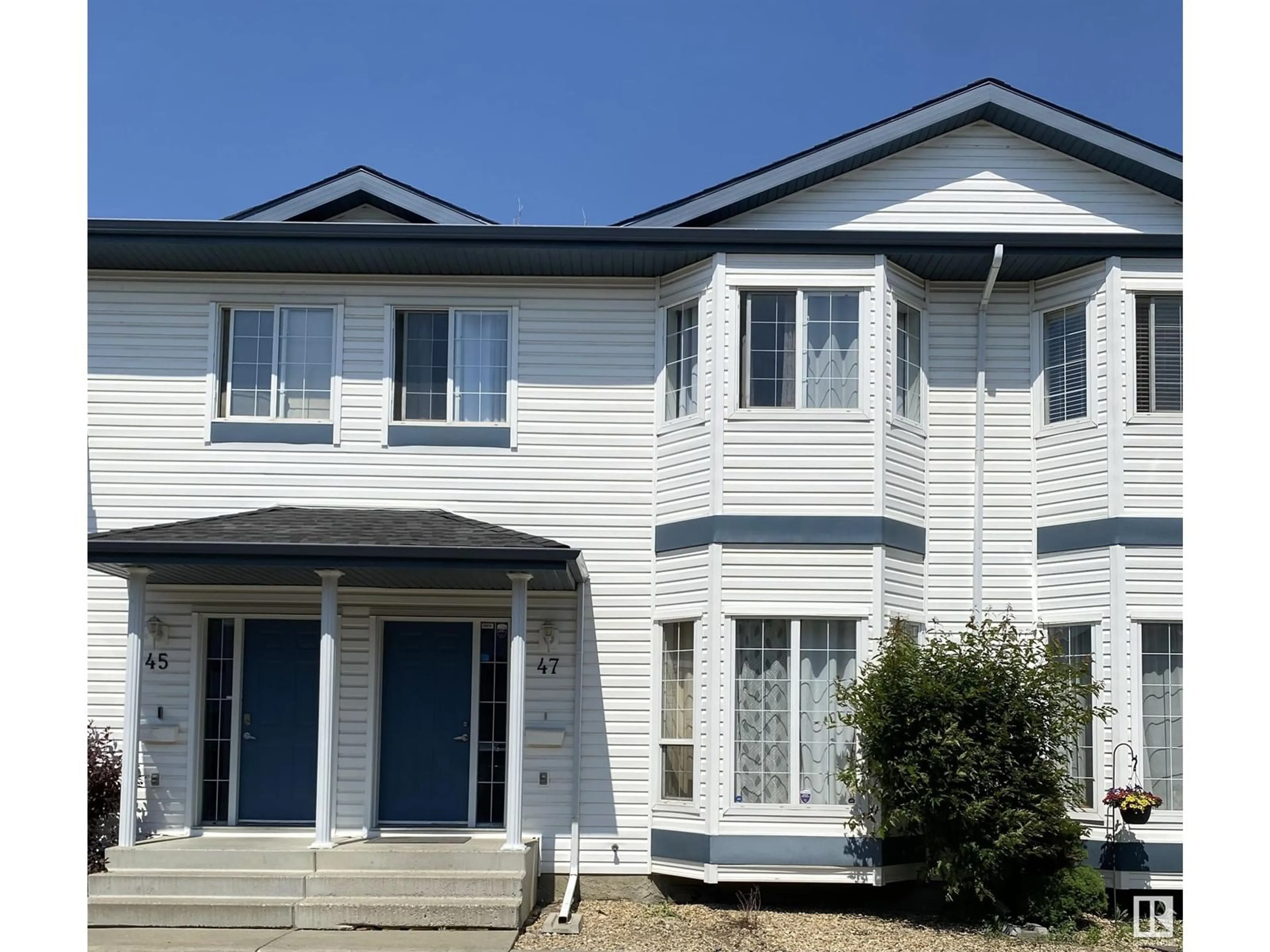 Home with vinyl exterior material, building for 47 - 16728 115 ST NW, Edmonton Alberta T5X6G6