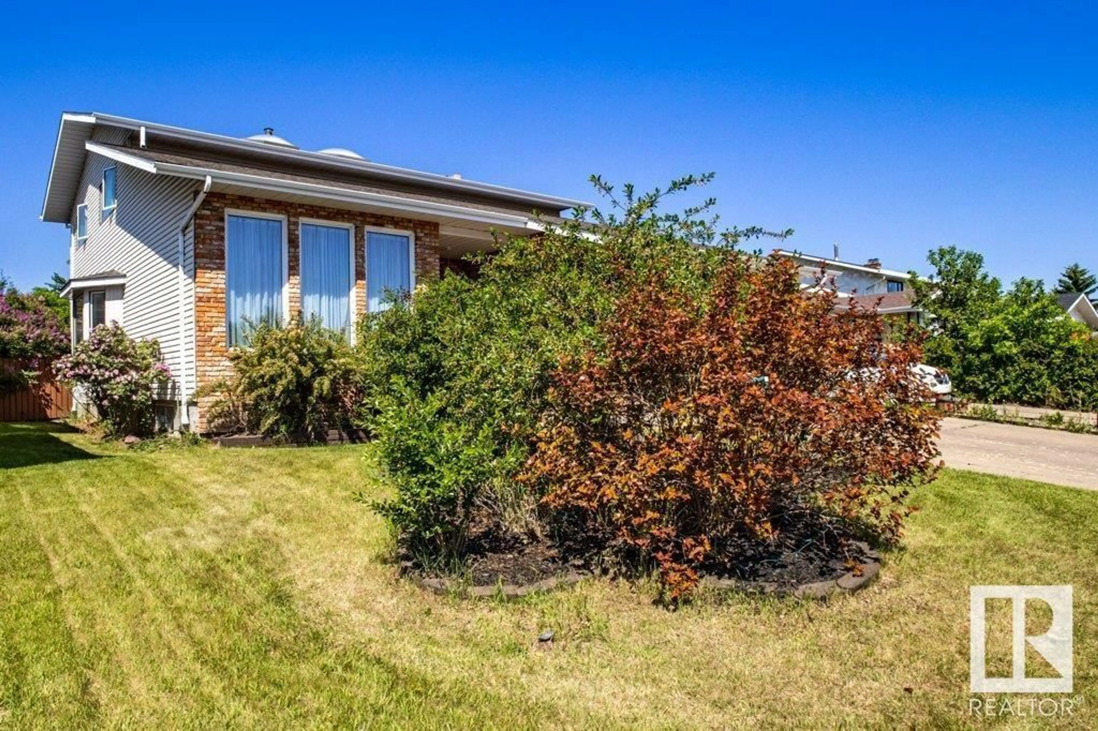 Unknown for NW - 2108 104B ST, Edmonton Alberta T6J5G8