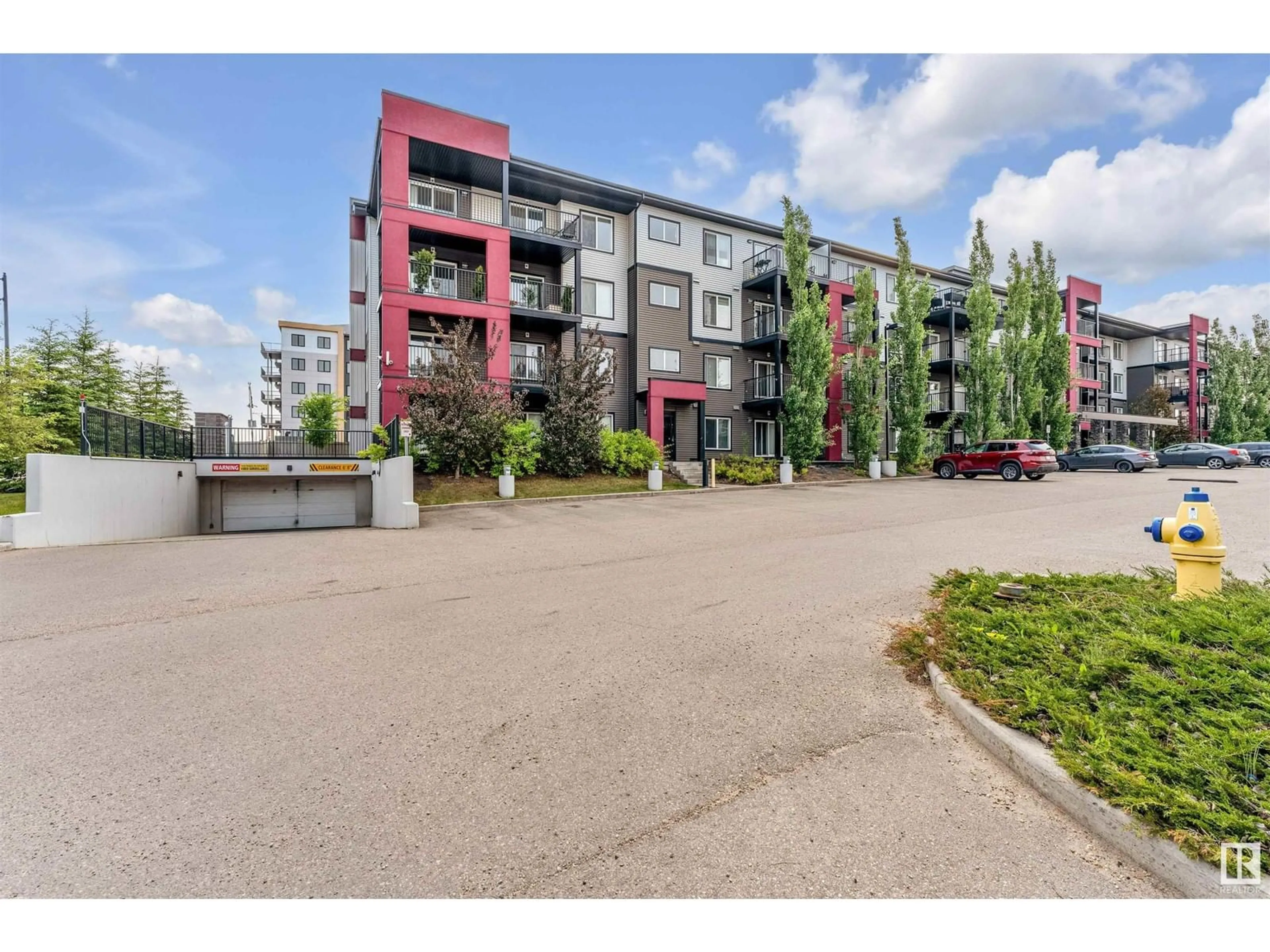 A pic from outside/outdoor area/front of a property/back of a property/a pic from drone, street for 220 - 220 5515 7 AVENUE AVENUE, Edmonton Alberta T6X2A8