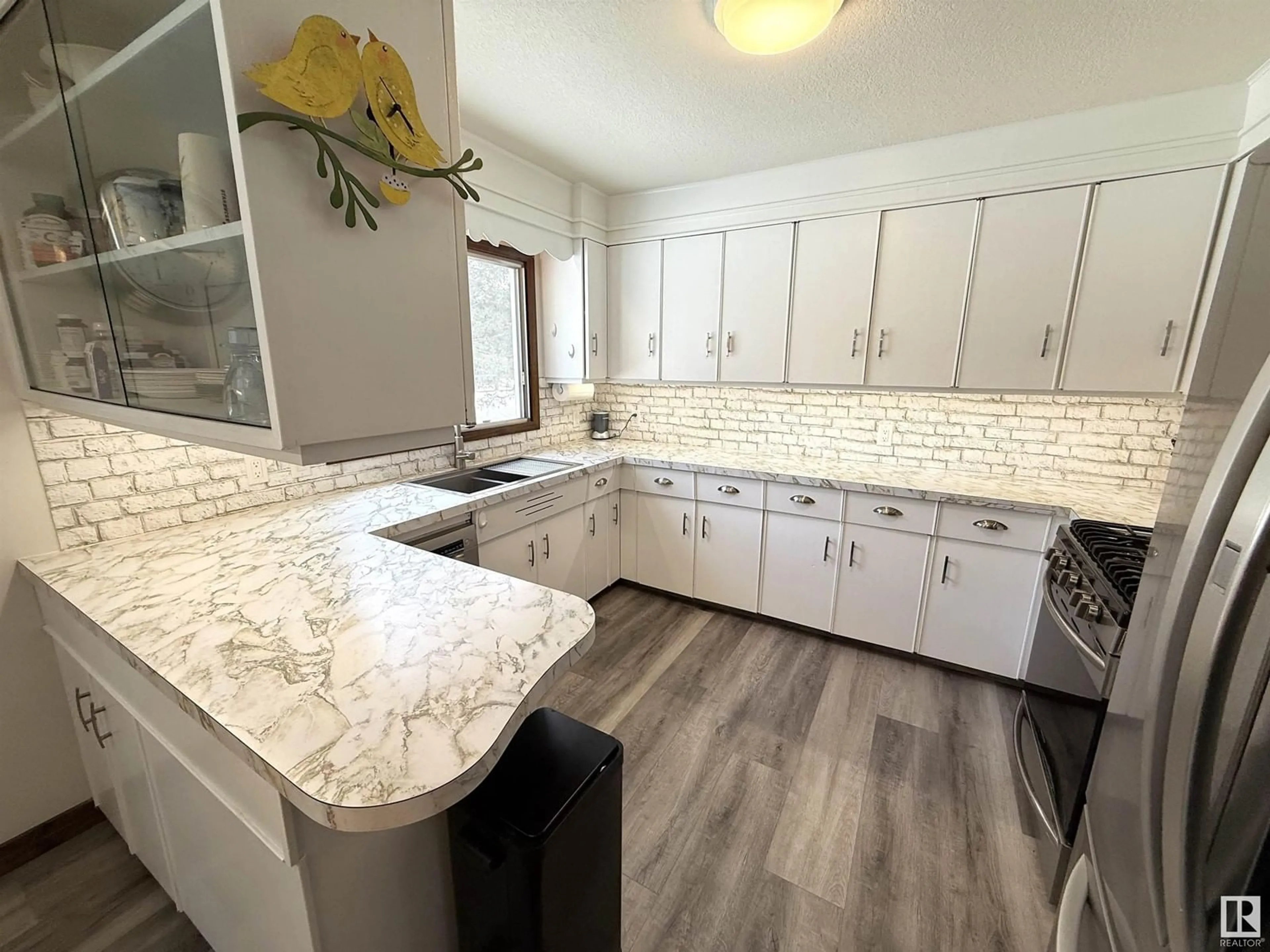 Open concept kitchen, ceramic/tile floor for 53508 RANGE ROAD 92, Rural Yellowhead Alberta T0E2M0