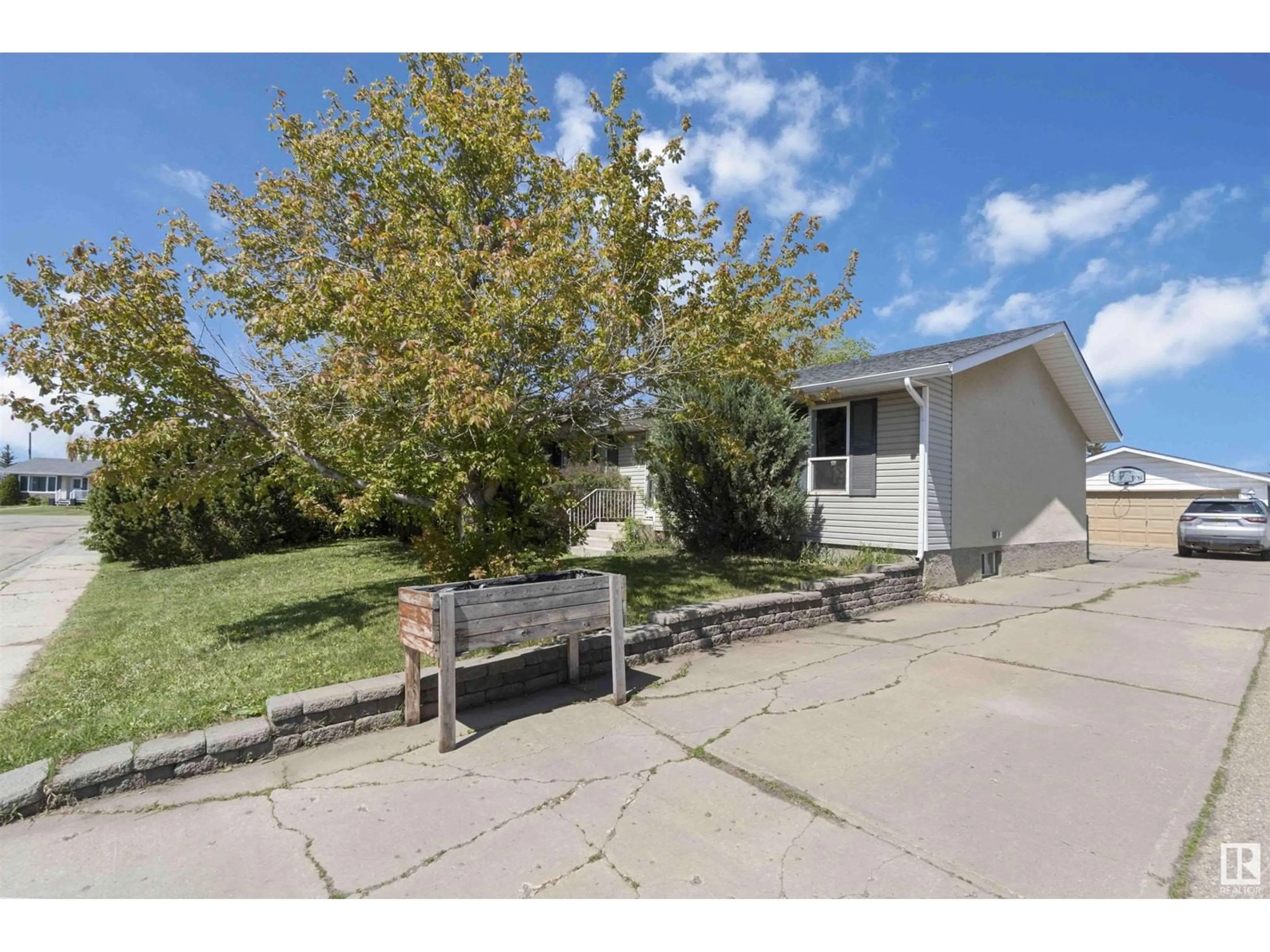 Unknown for 5016 54 AV, Gibbons Alberta T0A1N0