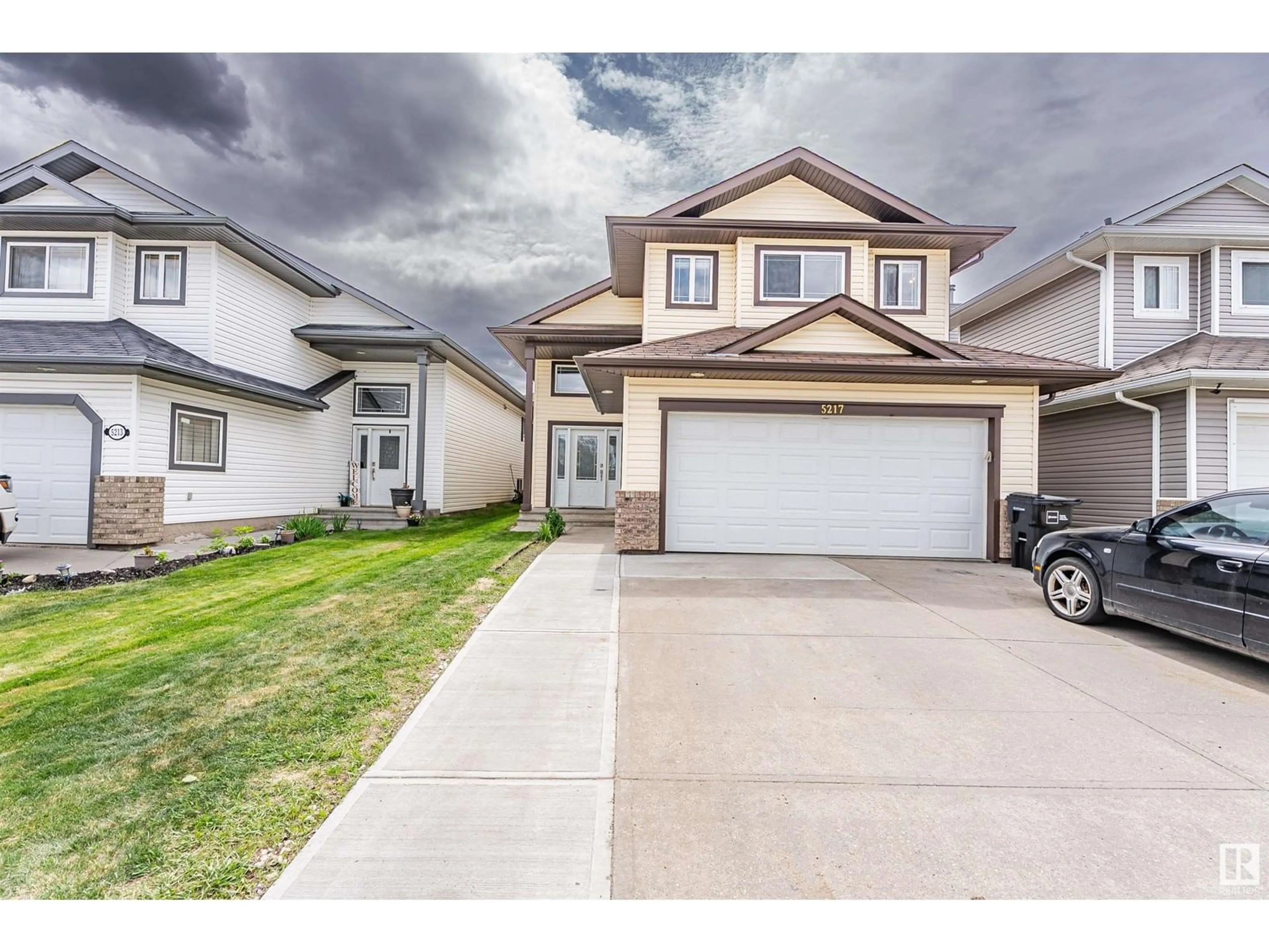Unknown for 5217 162A AV, Edmonton Alberta T5Y3C8